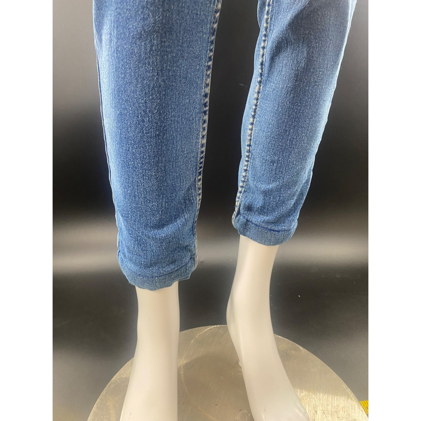 Women’s Casual Blue Jeans