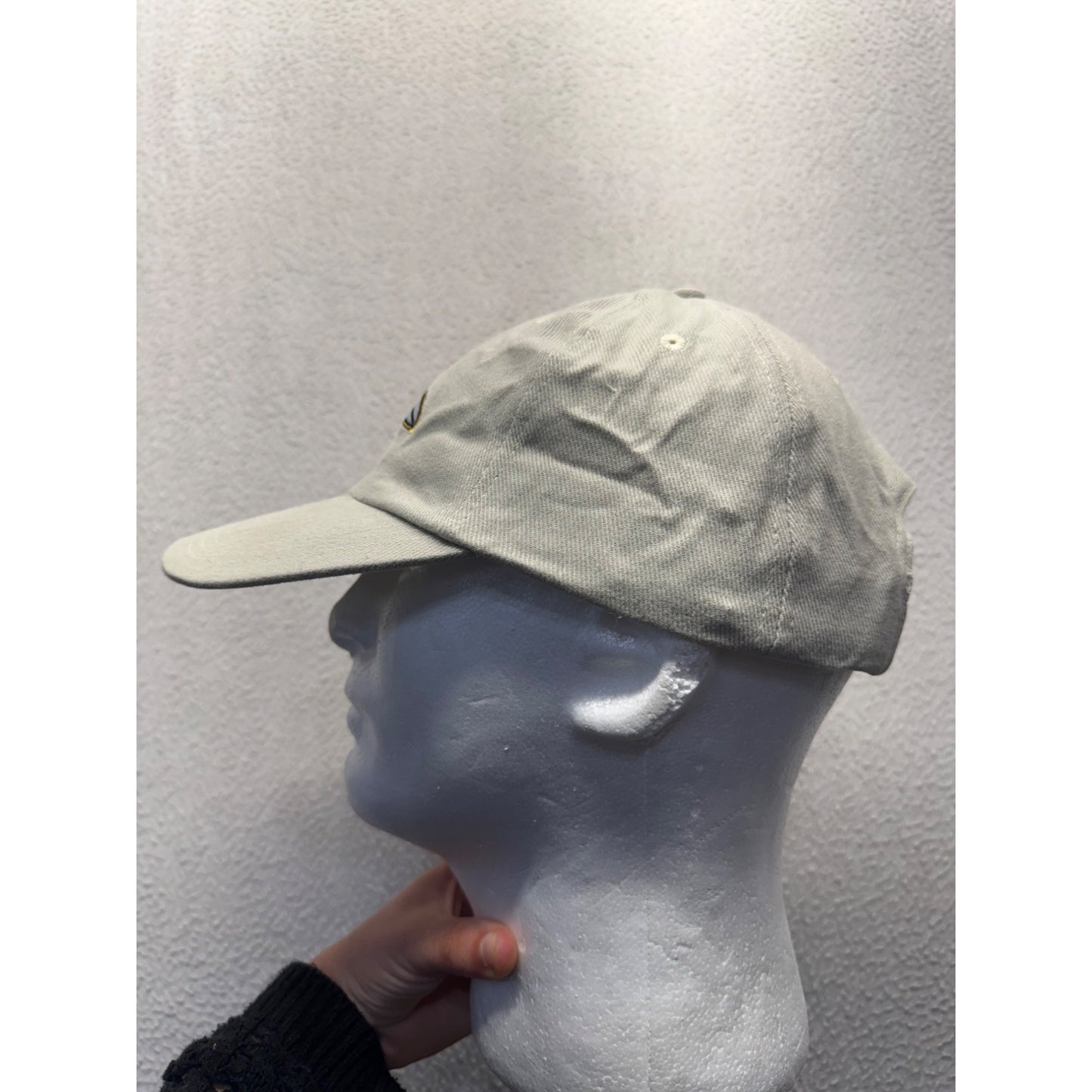 Vintage Baltimore Ravens NFL Adjustable Beige Baseball Cap Logo Fan Gear #9679