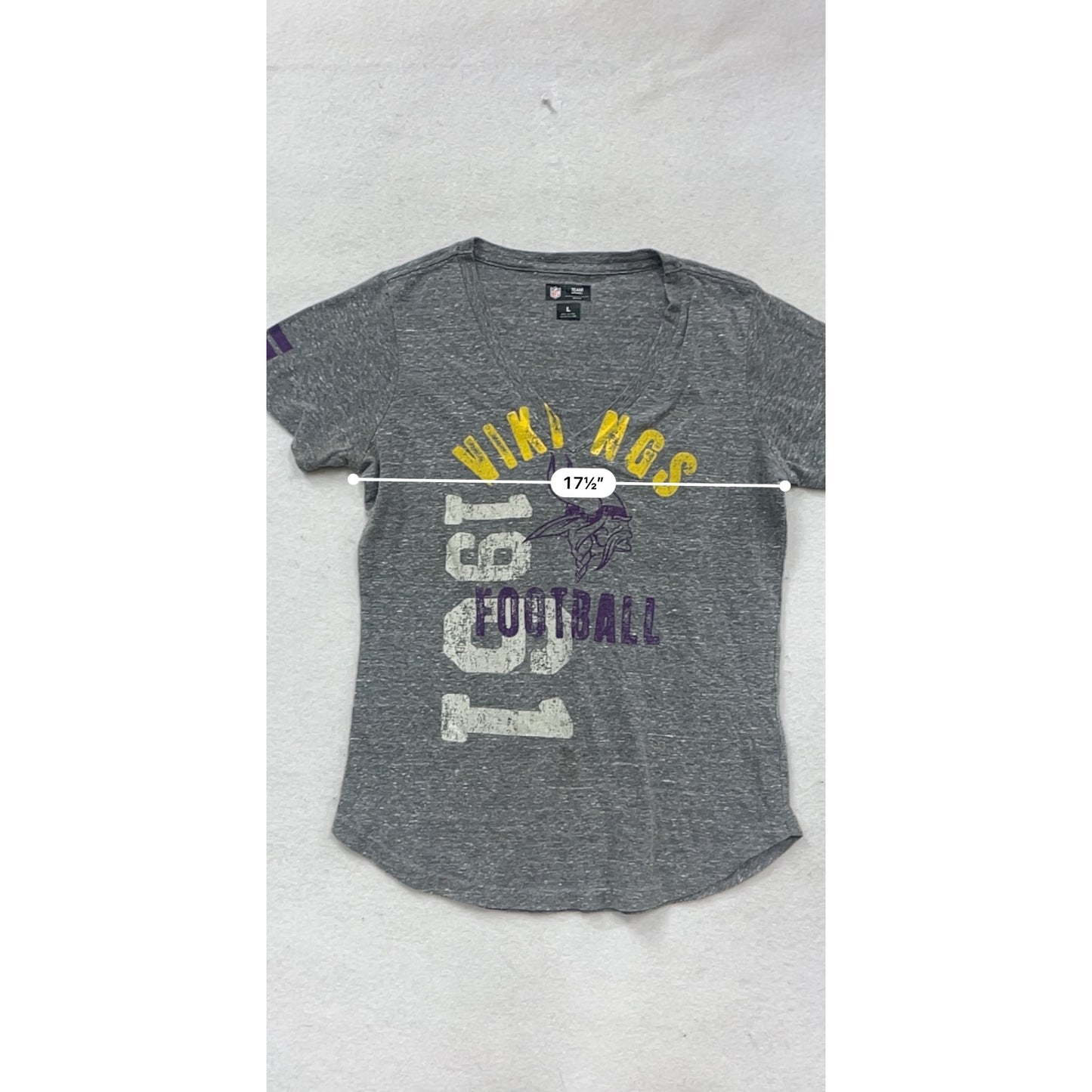 Minnesota Vikings V-Neck T-Shirt L NFL Team Apparel Gray #286A