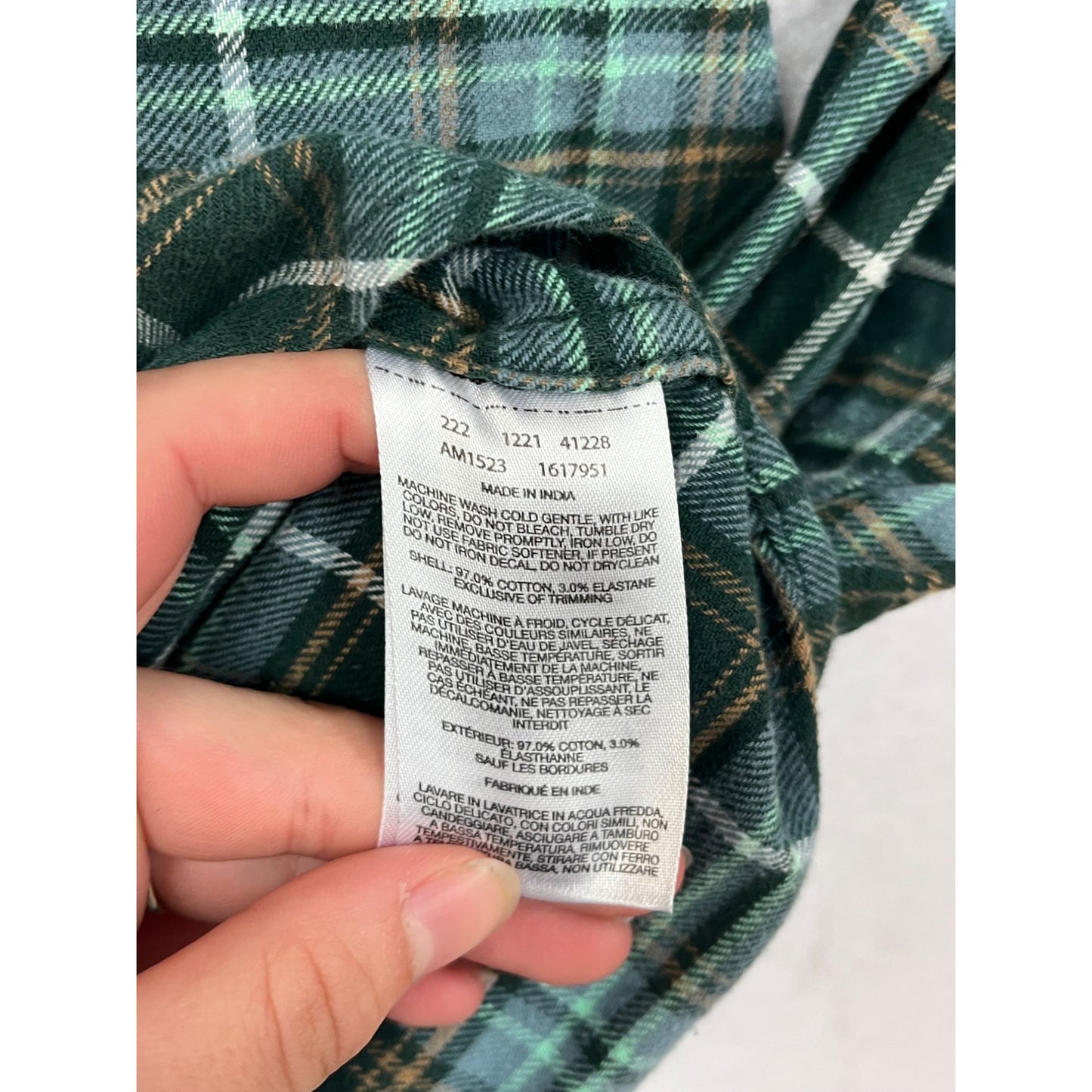 Columbia Medium Green Plaid Button-Up Shirt #8826