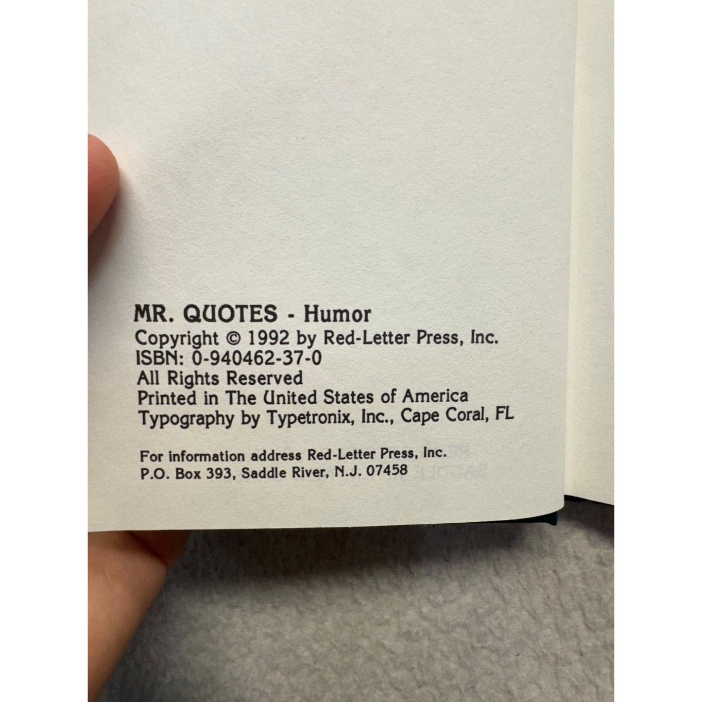 Mr. Quotes: Witty Wisdom Compilation for Discerning Readers #9651