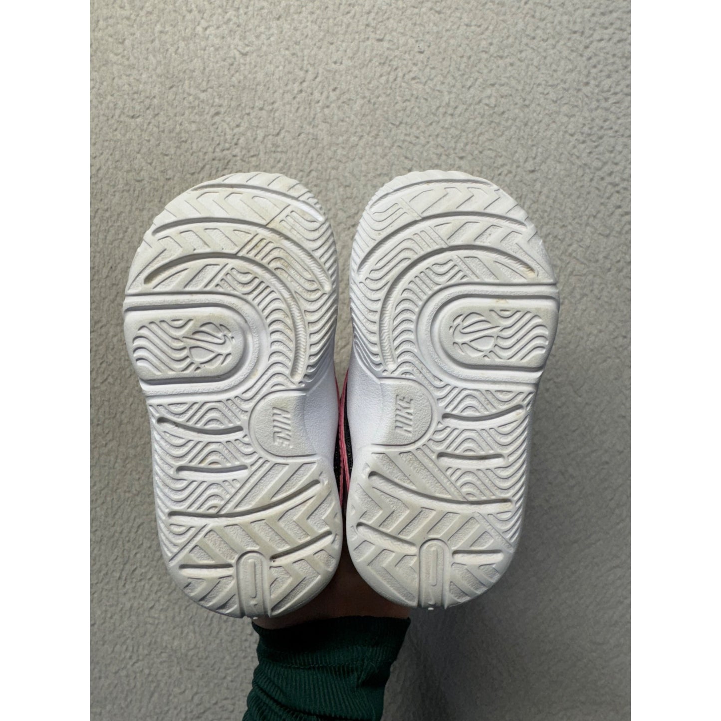 Nike Preschool Pink & Black Athletic Sneakers Velcro Strap #49B