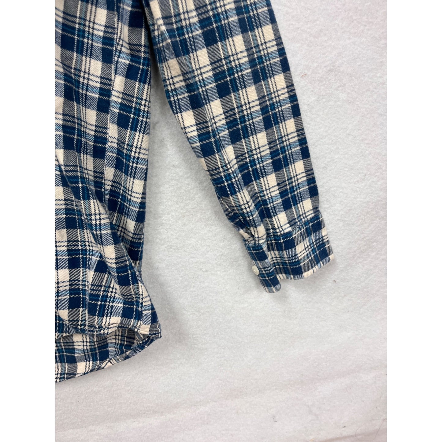 Pendleton Large Blue & White Plaid Cotton Long Sleeve Button-Down Shirt #8940