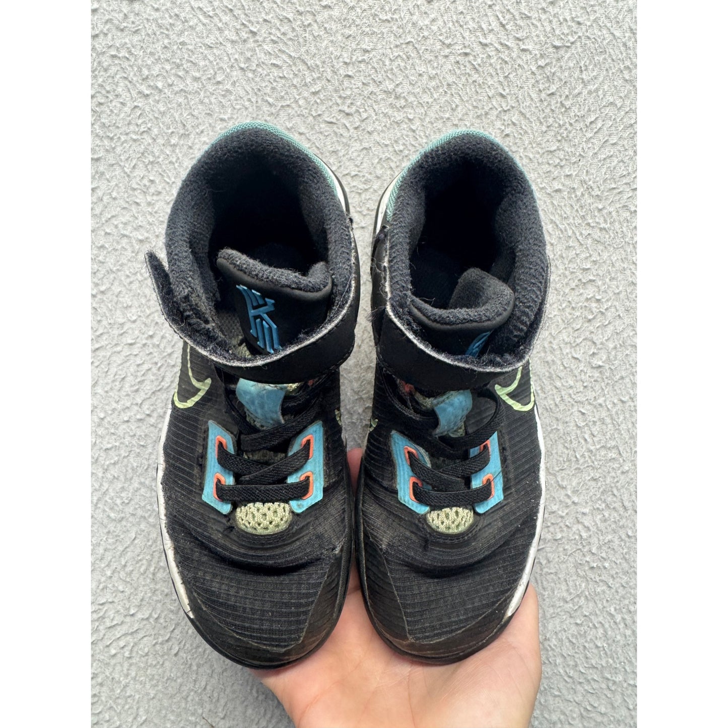 Nike Kyrie Flytrap Kids Basketball Shoes Black/Green 12C #380B