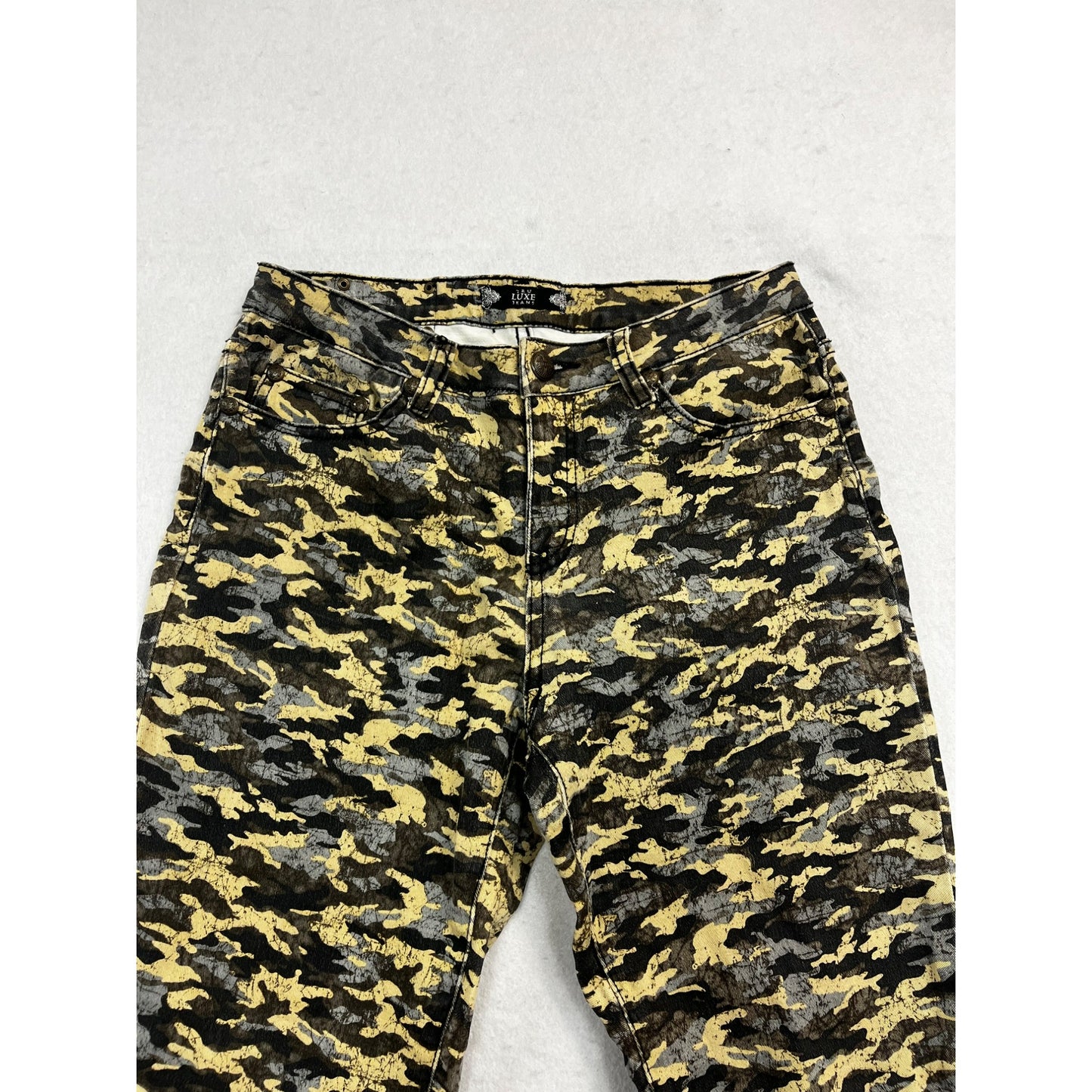 Women’s Tru Luxe Camo Jeans #2568