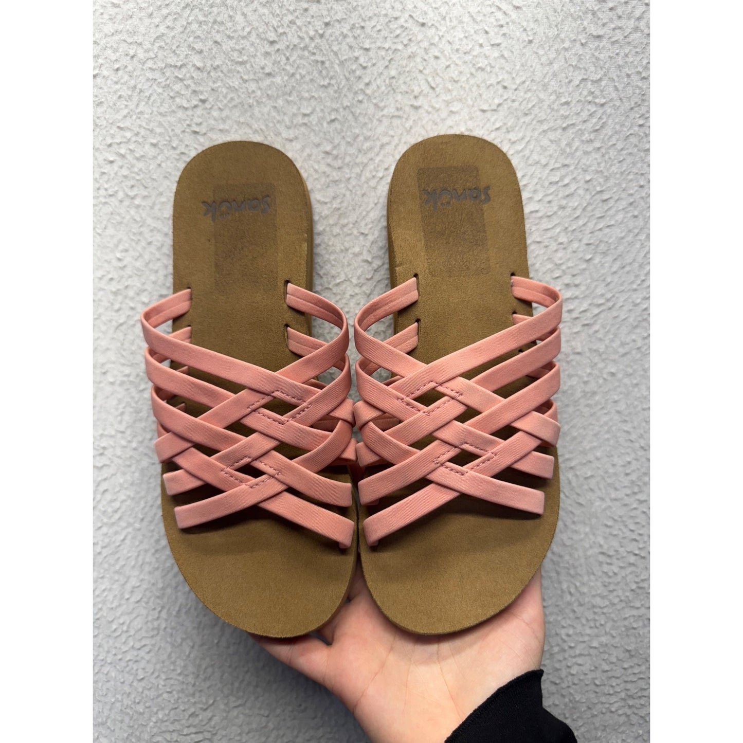 Sanuk Pink Strappy Sandals With Tan Sole Lightweight Casual Slip-On Design #9245