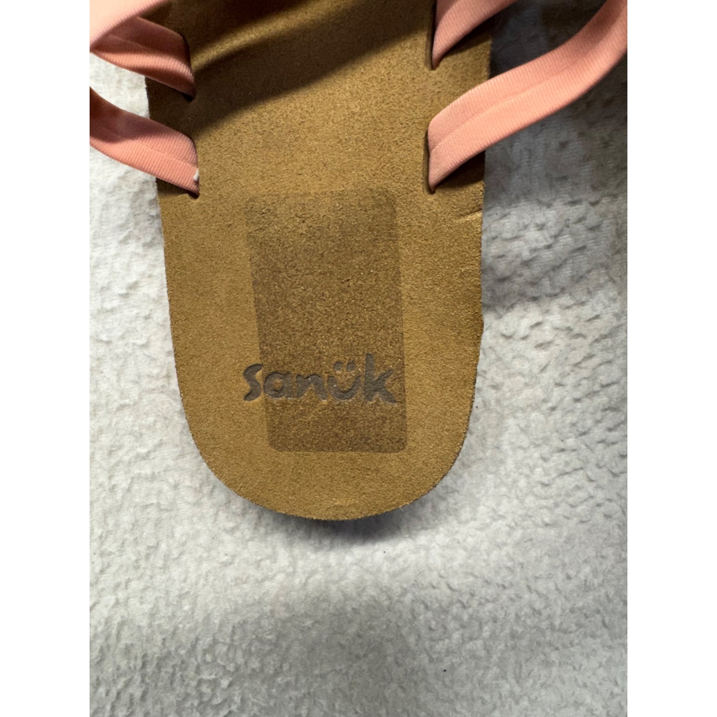 Sanuk Pink Strappy Sandals With Tan Sole Lightweight Casual Slip-On Design #9245