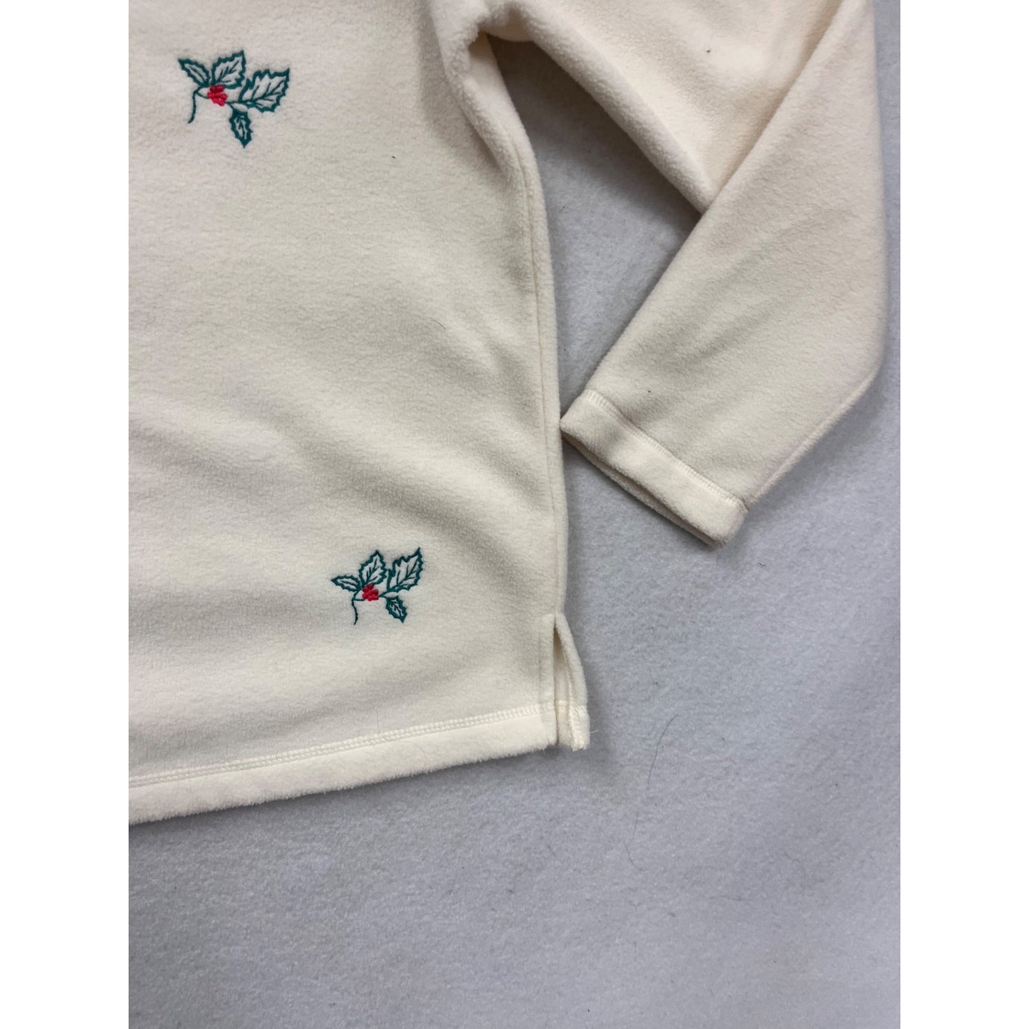 Holiday Editions Large Cream Fleece Pullover #999A