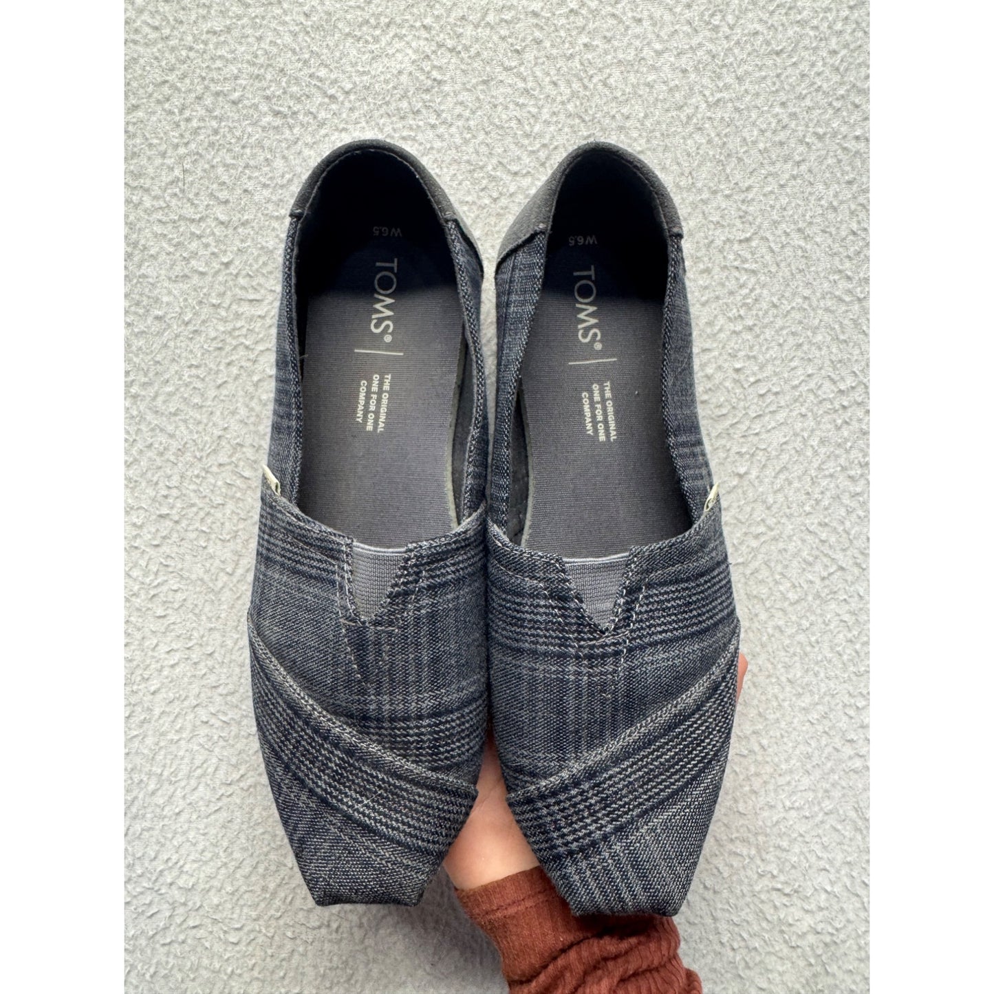 Toms Plaid Slip-On Shoes Gray Size W6.5 Casual Canvas Flats #9374