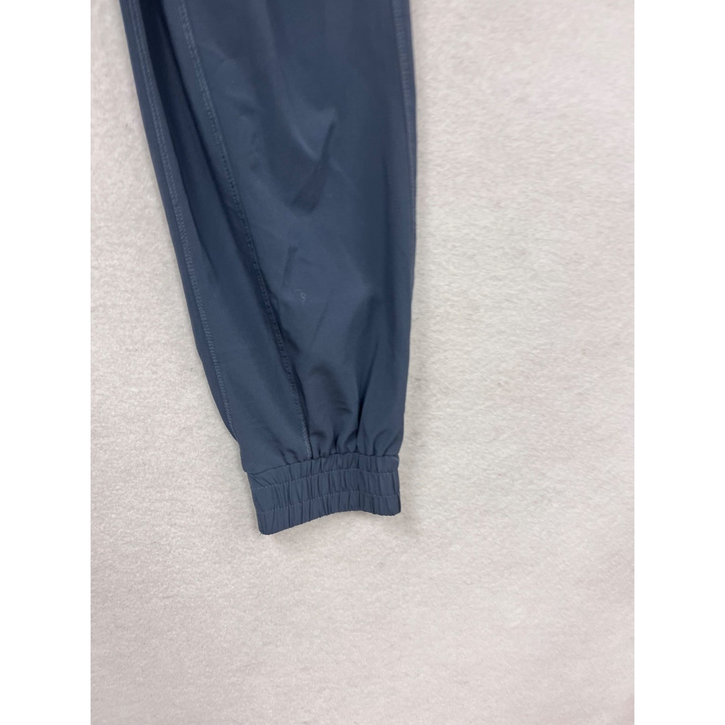 Lululemon Navy Windbreaker Jogger Pants Size S #838A