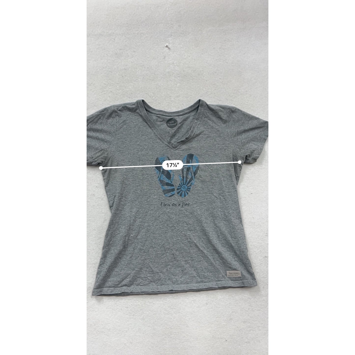 Life Is Good Gray T-Shirt M V-Neck Flip Flop Graphic #240A