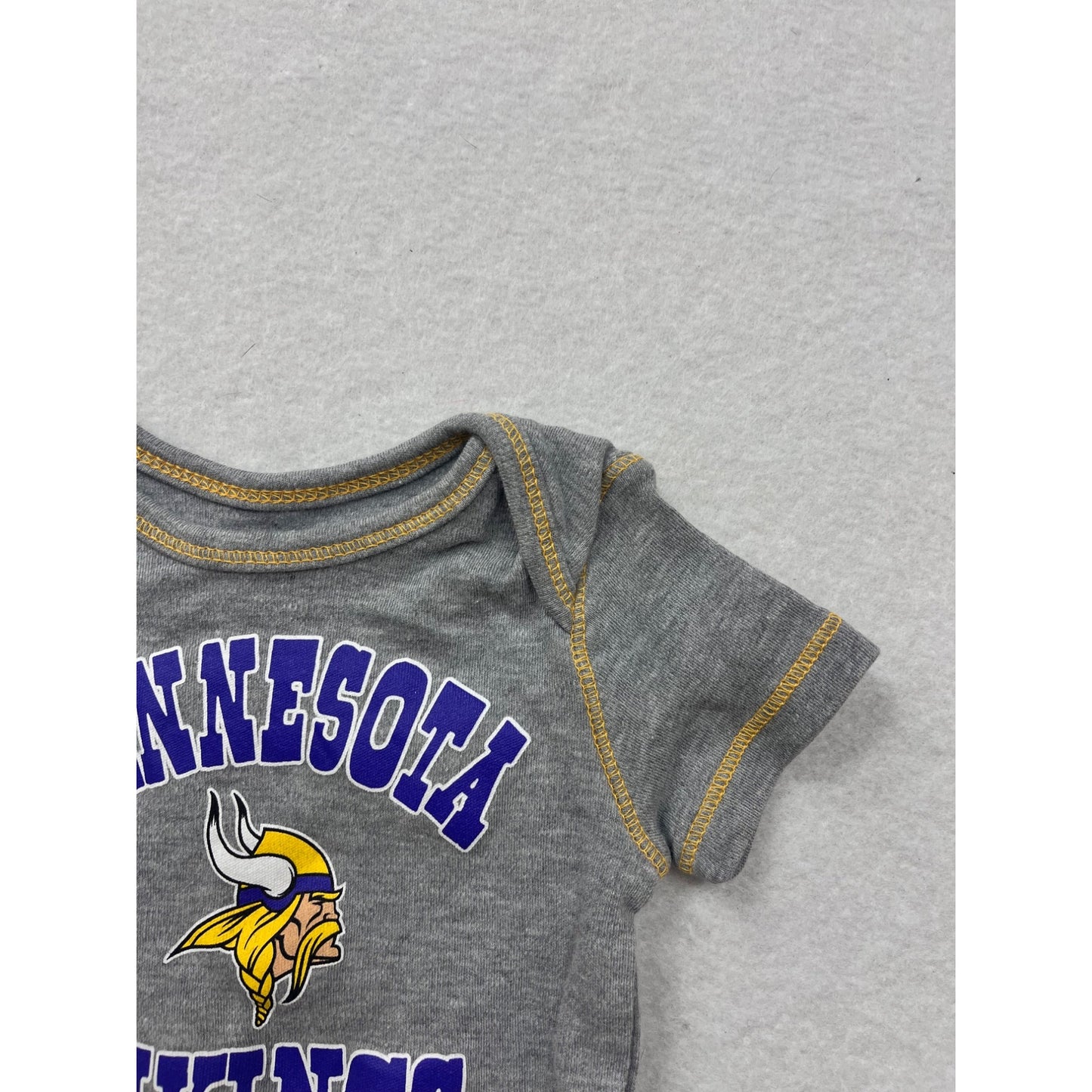 Minnesota Vikings Baby Bodysuit 3/6M #6508