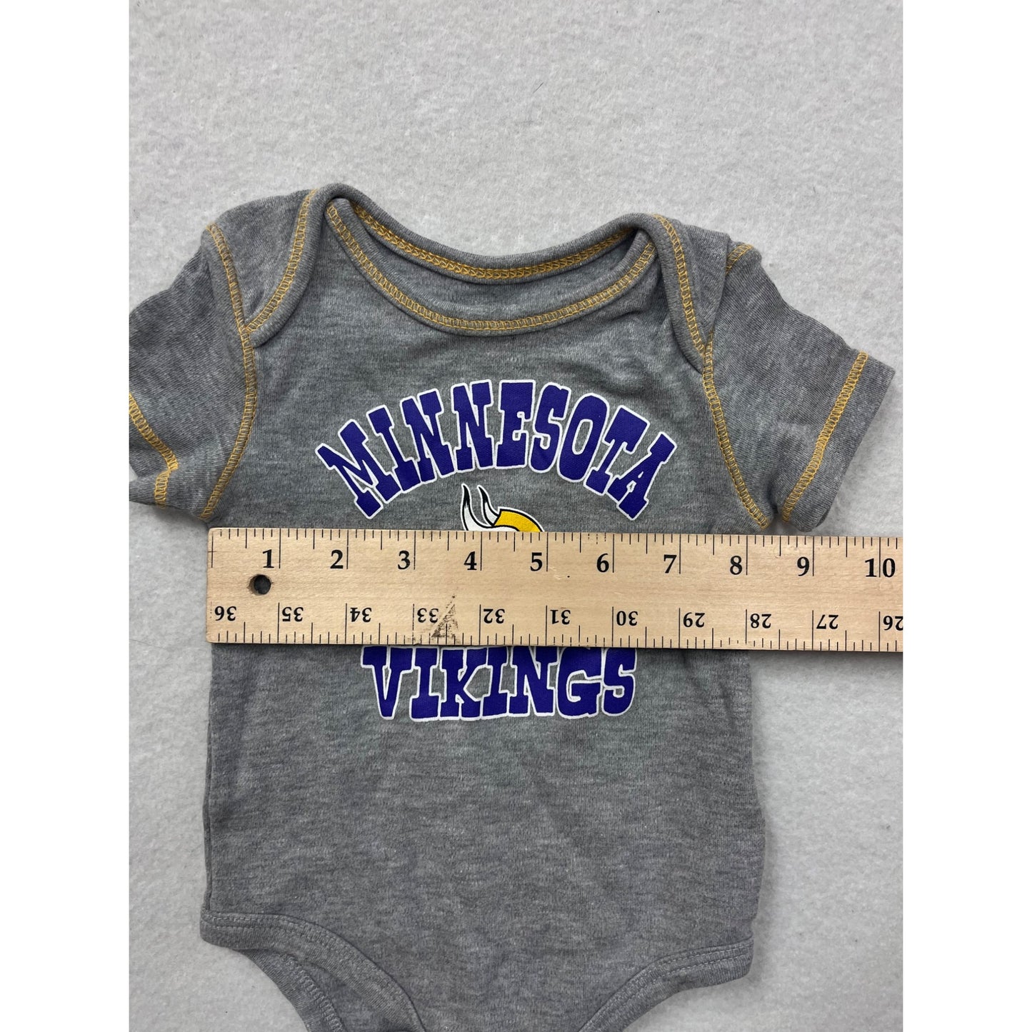 Minnesota Vikings Baby Bodysuit 3/6M #6508