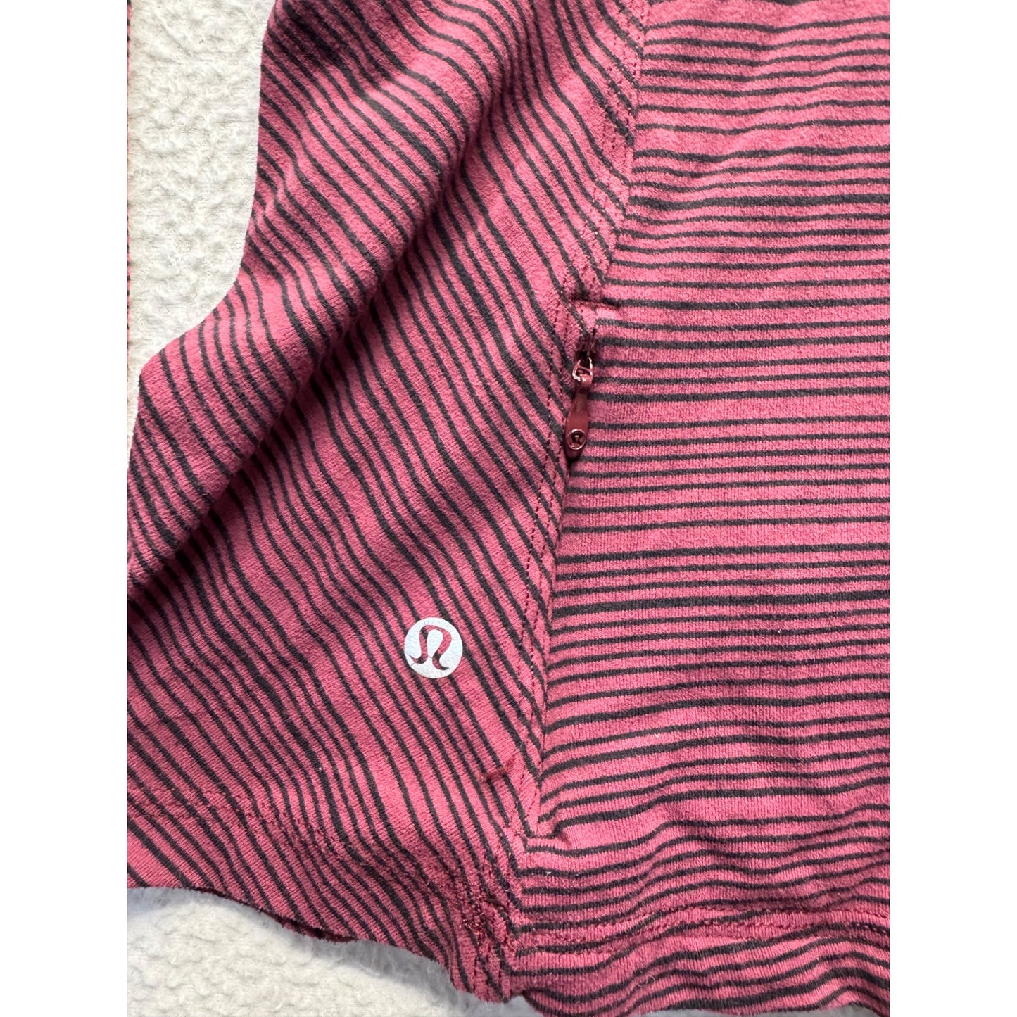 Lululemon Striped Performance Top Size 6 Purple with Thumbholes #9094