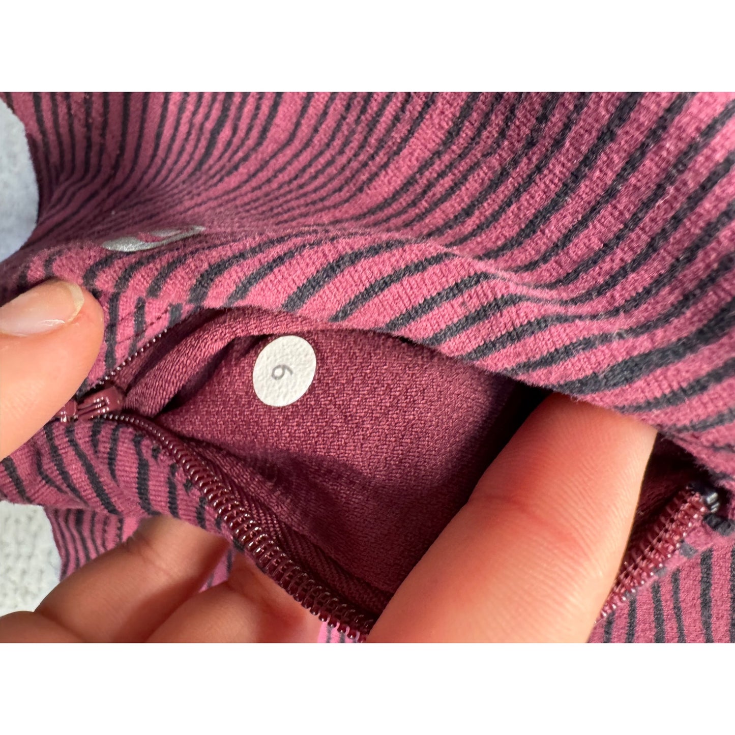 Lululemon Striped Performance Top Size 6 Purple with Thumbholes #9094