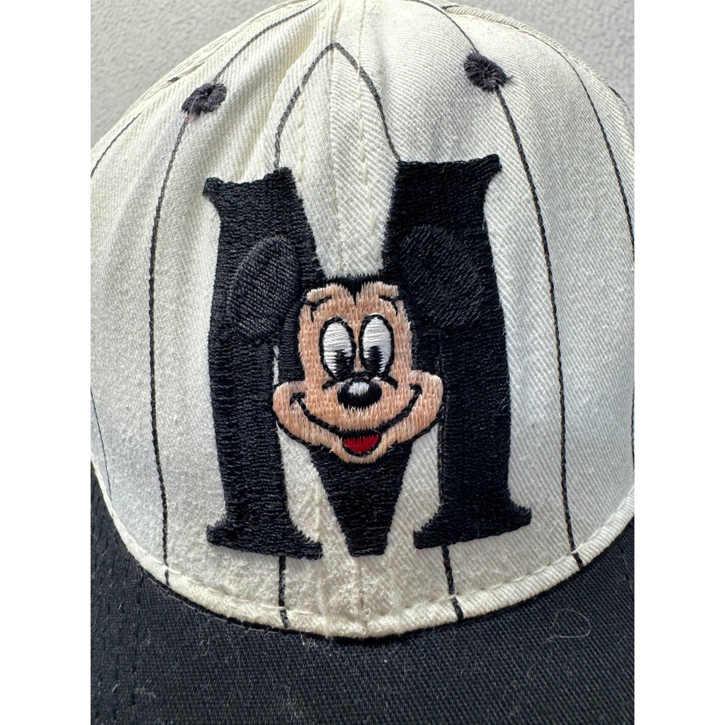 Vintage Mickey Mouse Embroidered Baseball Cap 30B