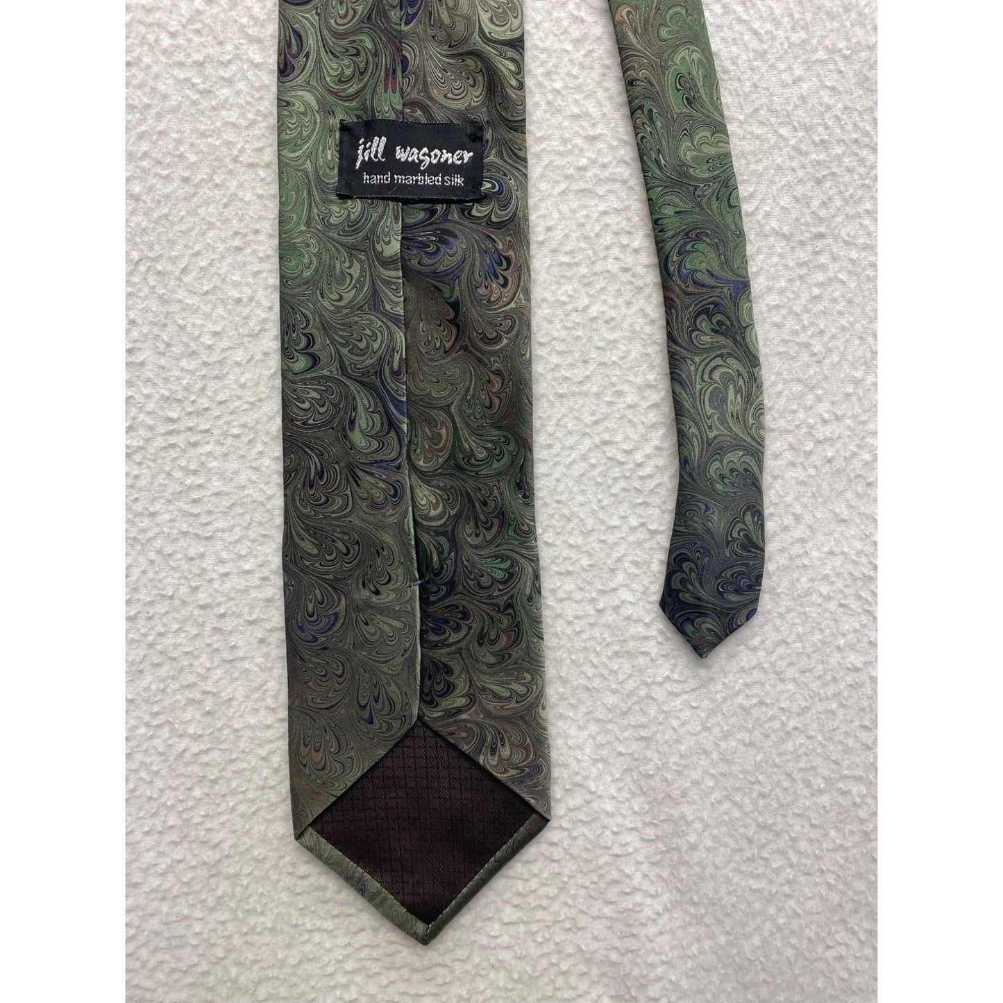 VNTG Jill Wagoner Silk Tie #5351