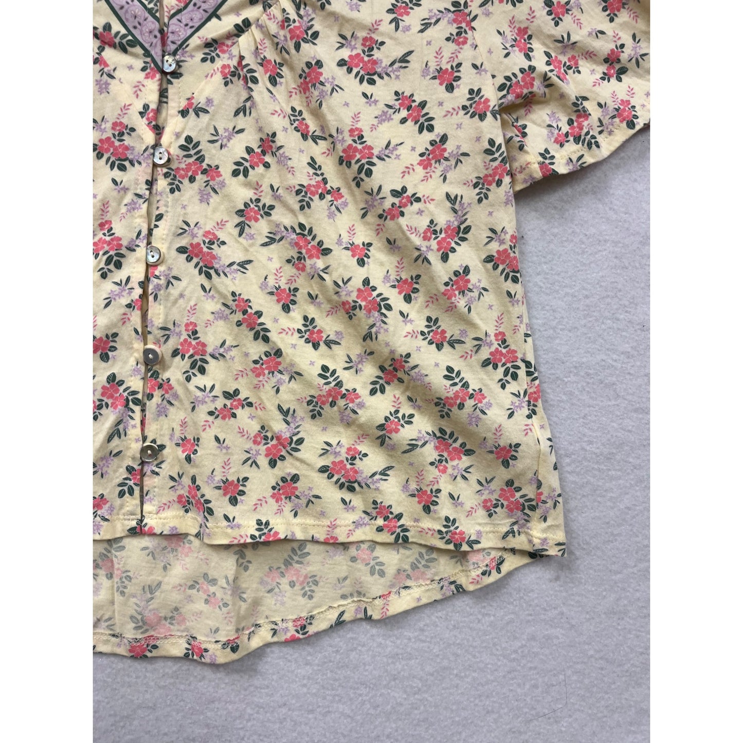Lucky Brand Womens XS Floral V-Neck Button Front Short Sleeve Top Beige Pink #6880