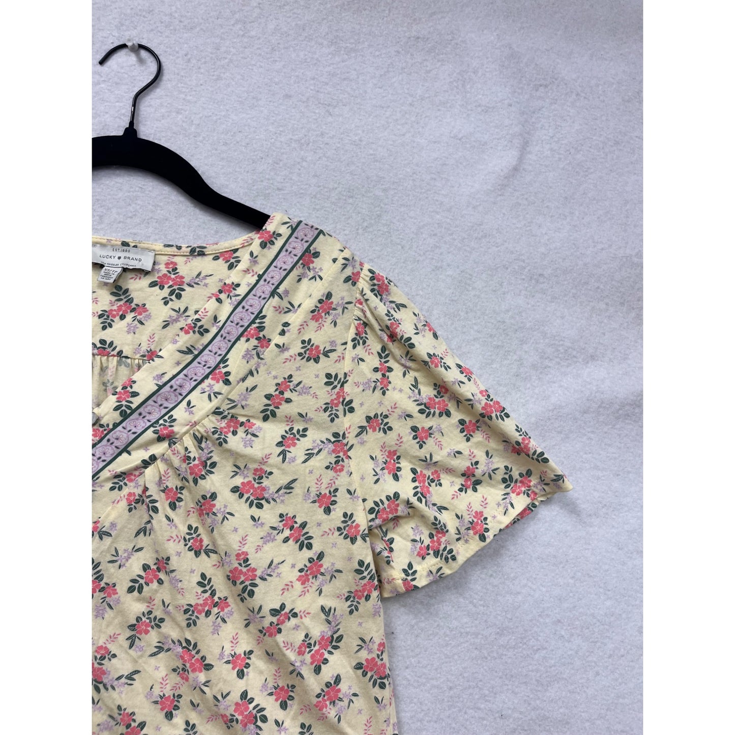 Lucky Brand Womens XS Floral V-Neck Button Front Short Sleeve Top Beige Pink #6880