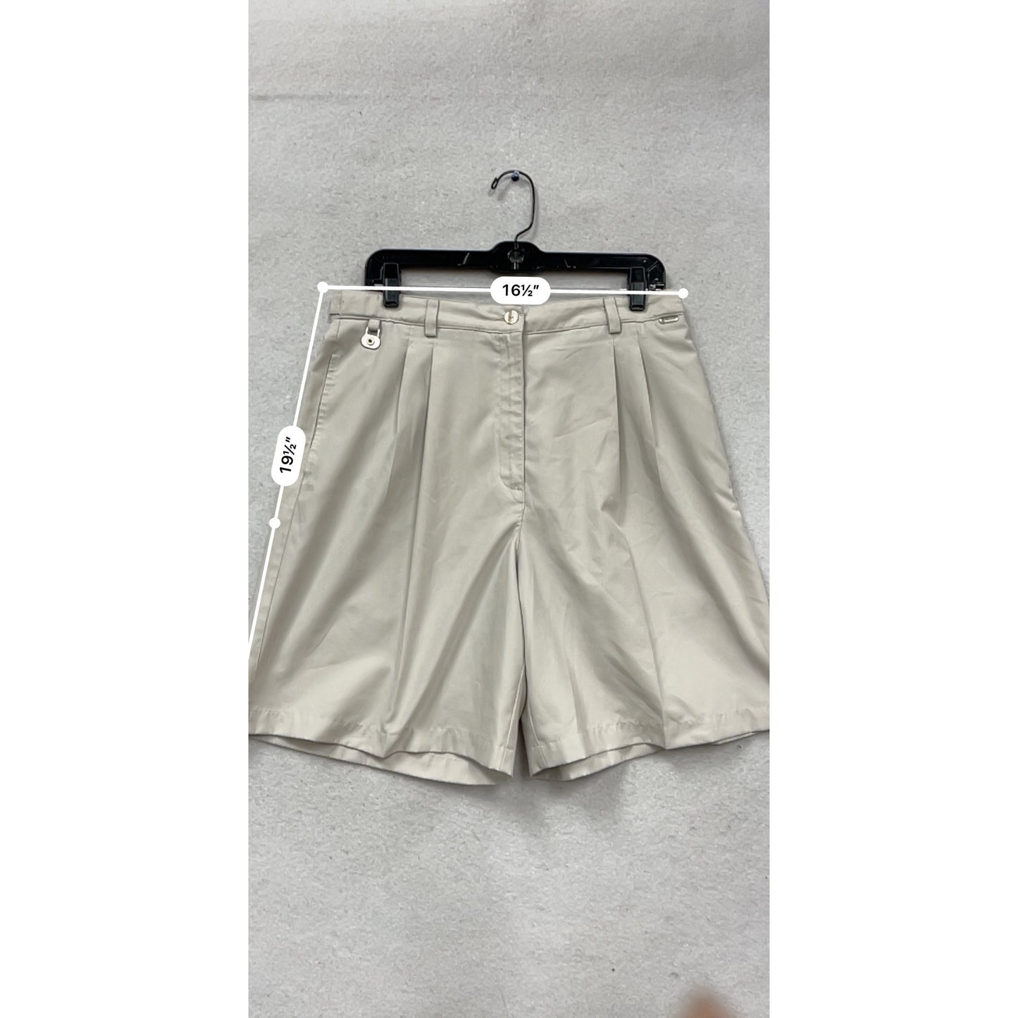 Liz Claiborne Pleated Golf Shorts Size 14 #562A