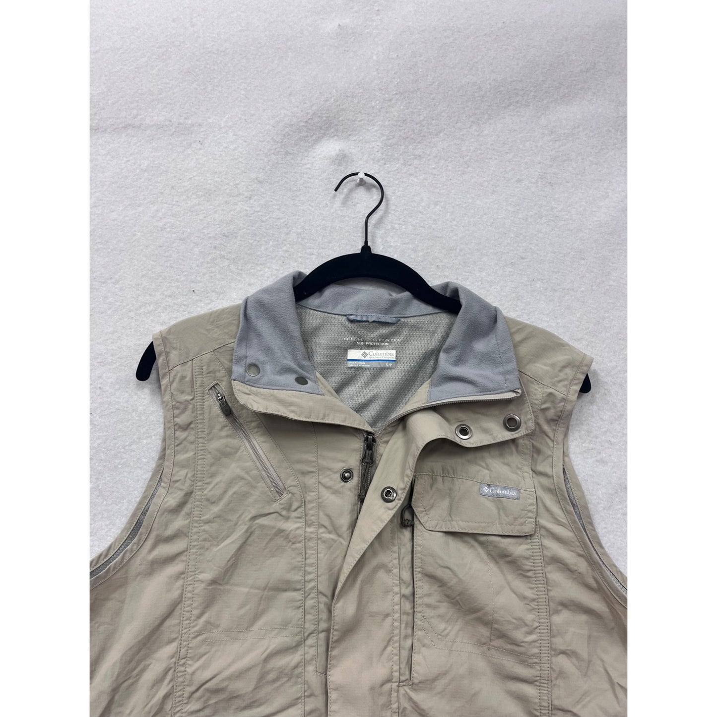 Columbia Beige Lightweight Sun Protection Vest S #8585