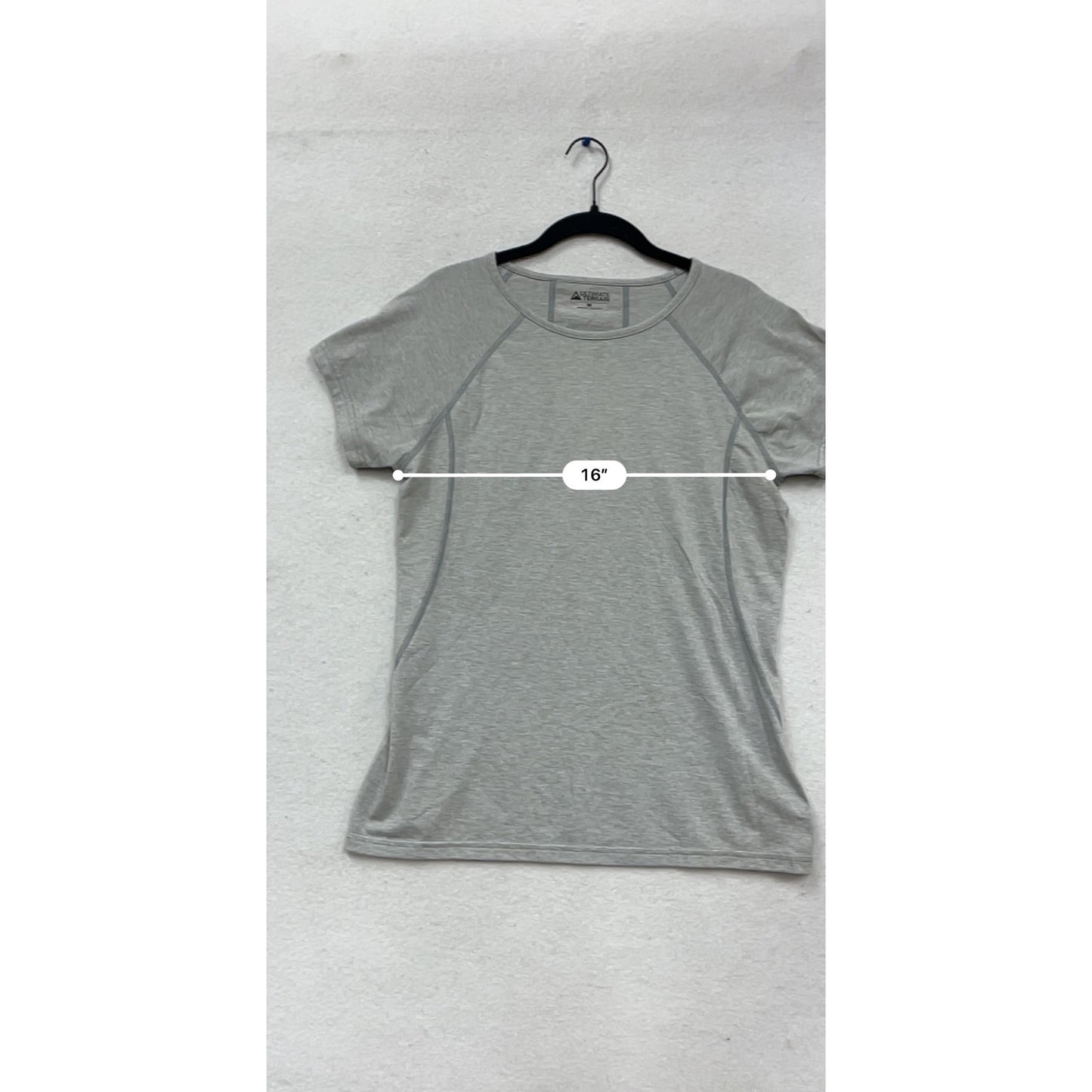 Ultimate Terrain Gray Short Sleeve Raglan T-Shirt M #739A