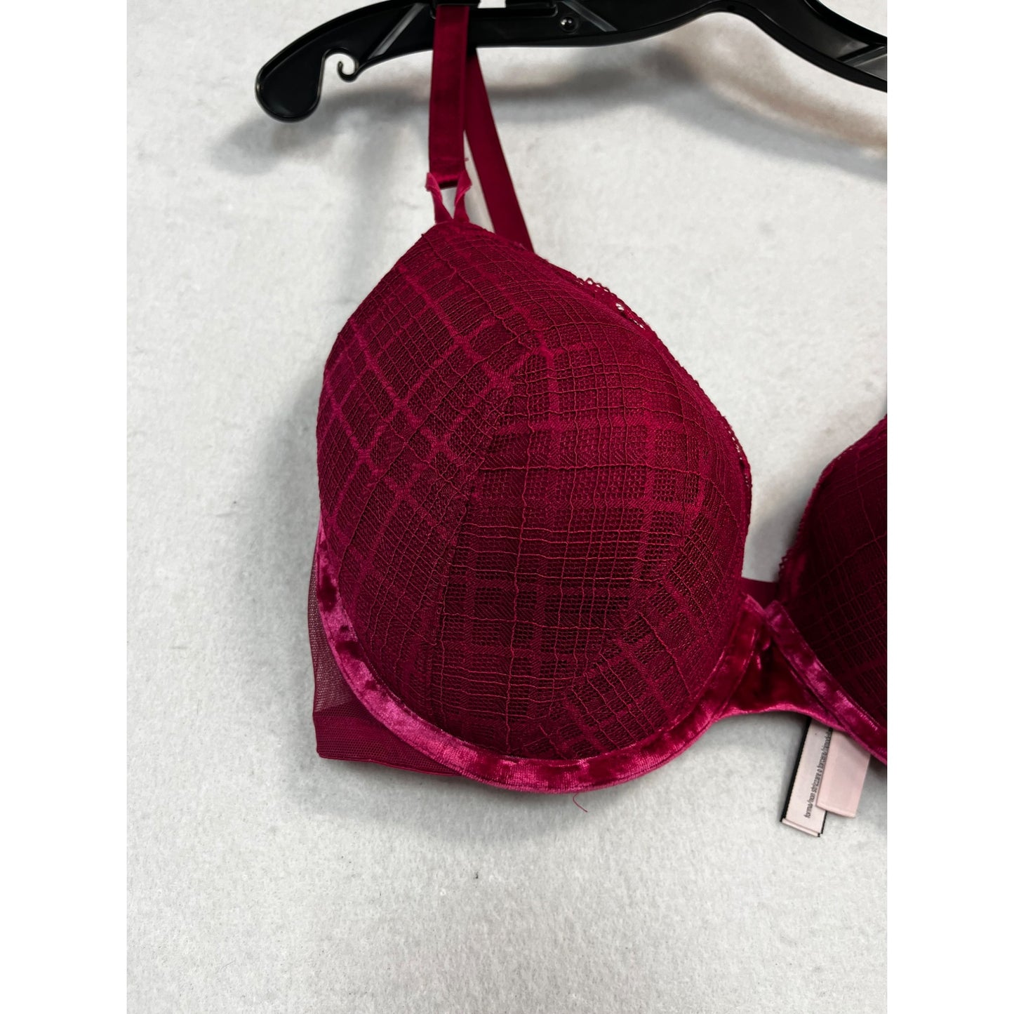 Women’s Victorias Secret PushUp Bra #2447