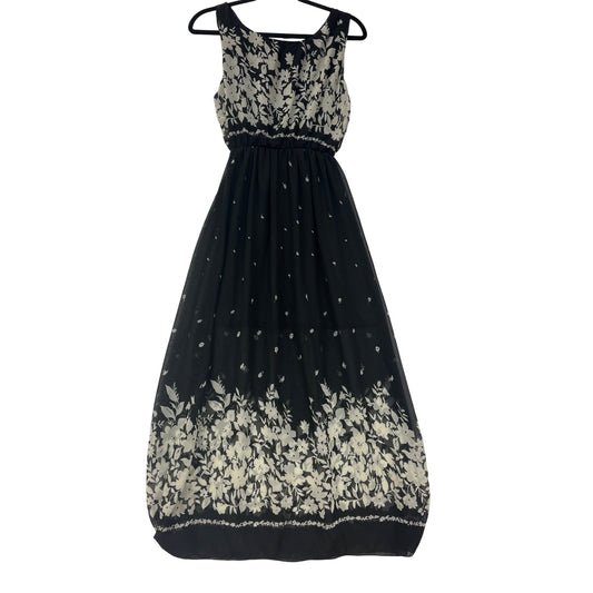 Women’s Floral Print Sleeveless Maxi Dress With Black & White Design #2955