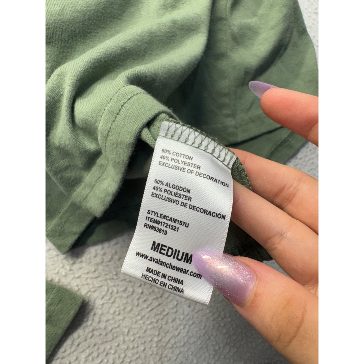 Avalanche Mens Medium Long-Sleeve Green Crewneck Shirt #9548