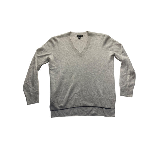 Saks Fifth Avenue Gray V-Neck Cashmere Sweater #7408