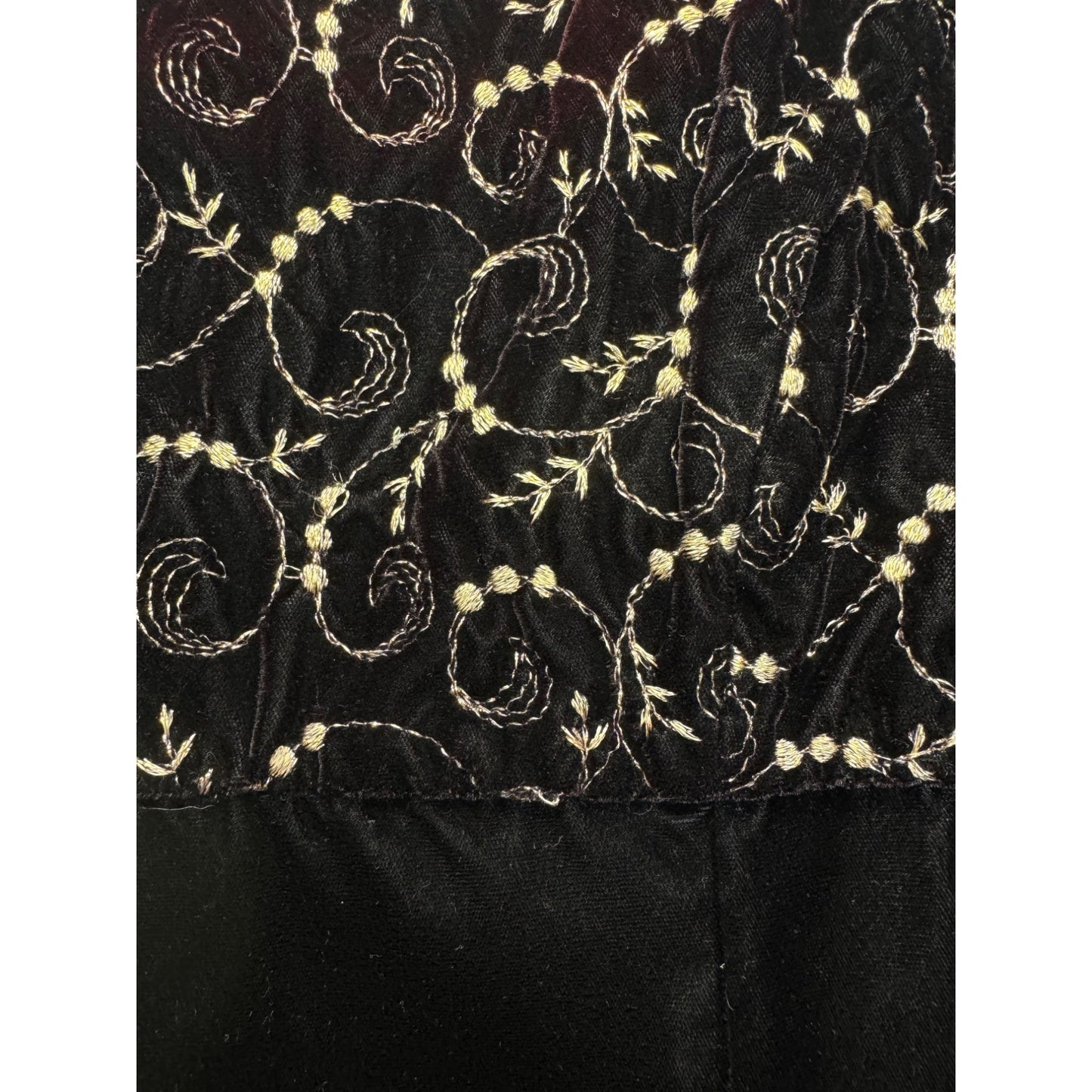 Vintage Jessica Howard Black Velvet & Embroidered Dress Size 8 #156B
