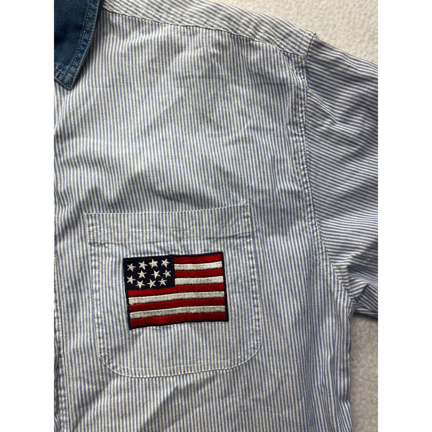 Women’s VNTG Solutions USA Button up #5333