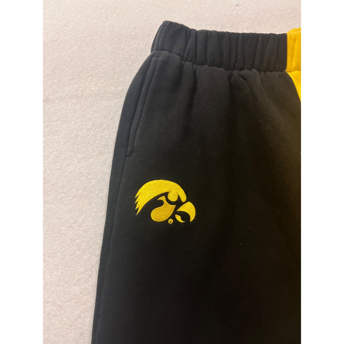 Hype And Vice Iowa Hawkeyes Black & Yellow Jogger Pants L #300A