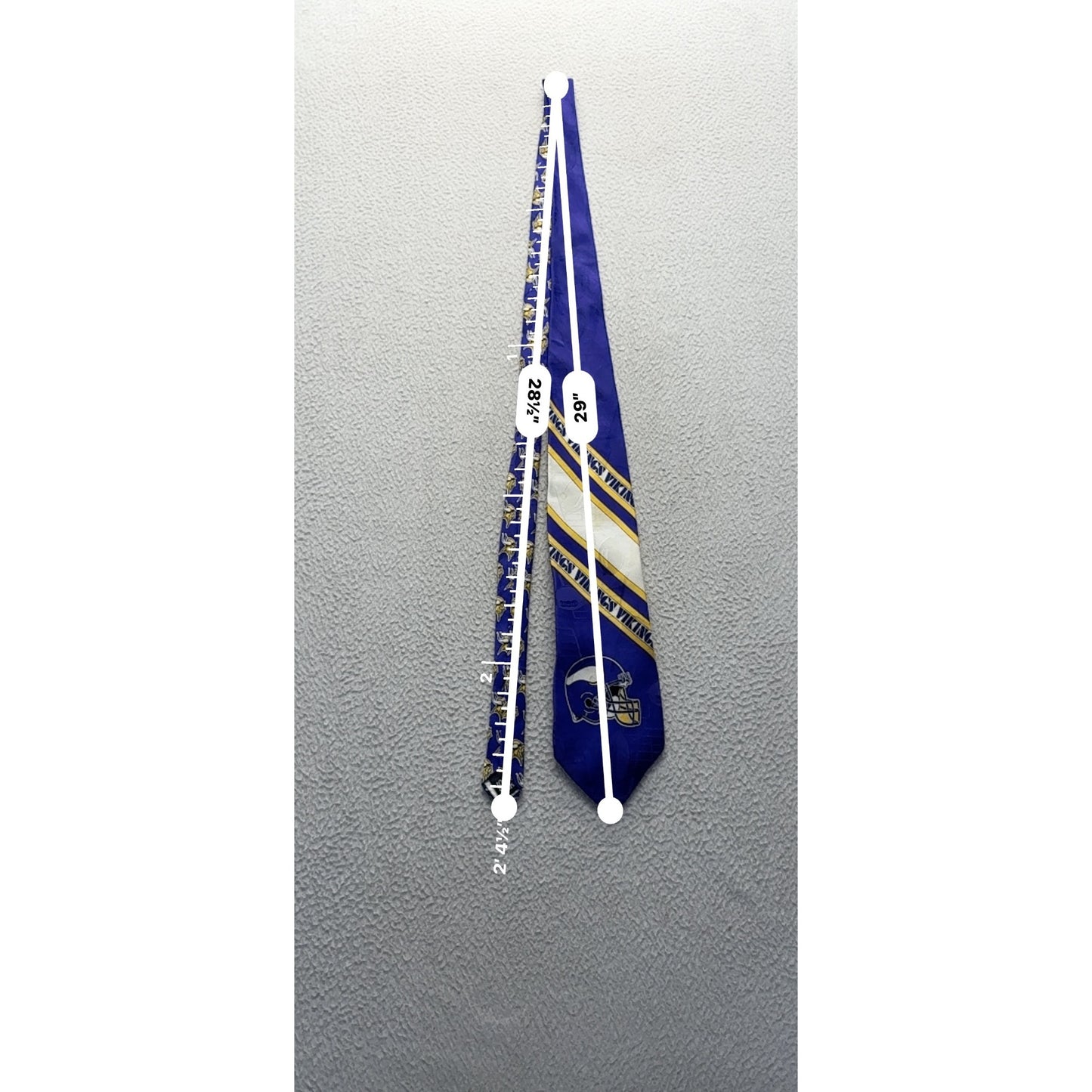 Minnesota Vikings NFL Team 100% Silk Tie In Purple/Yellow/White Design 334B