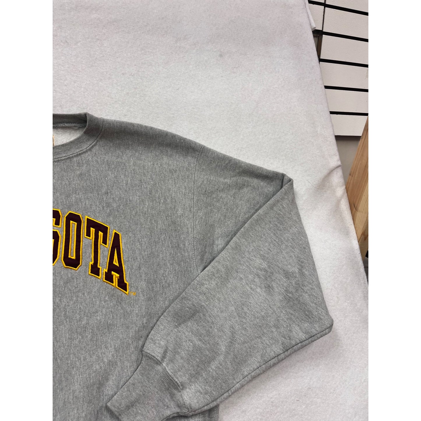 Vintage Steve & Barrys Minnesota Gray Crewneck  Sweatshirt XL #350A