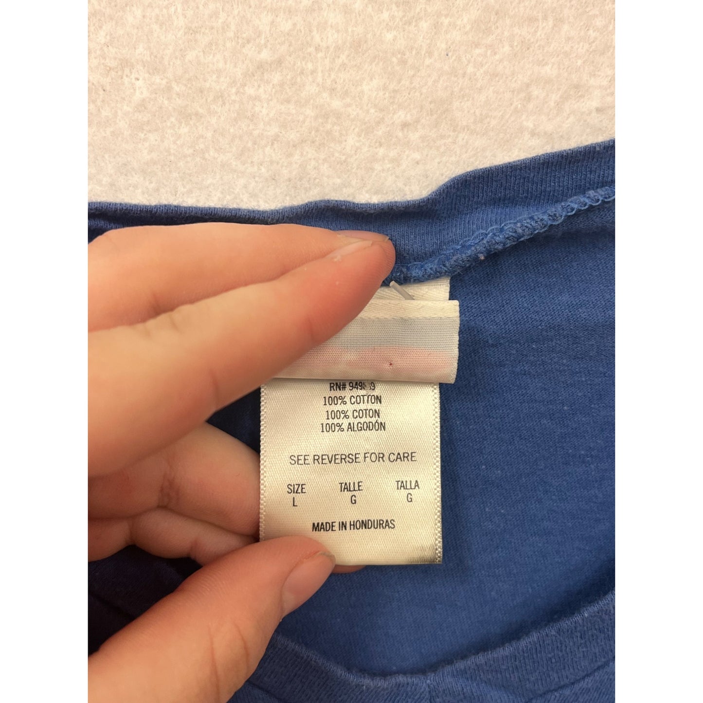 Chicago Cubs Womens Large V-Neck Blue T-Shirt Genuine Merchandise #6745