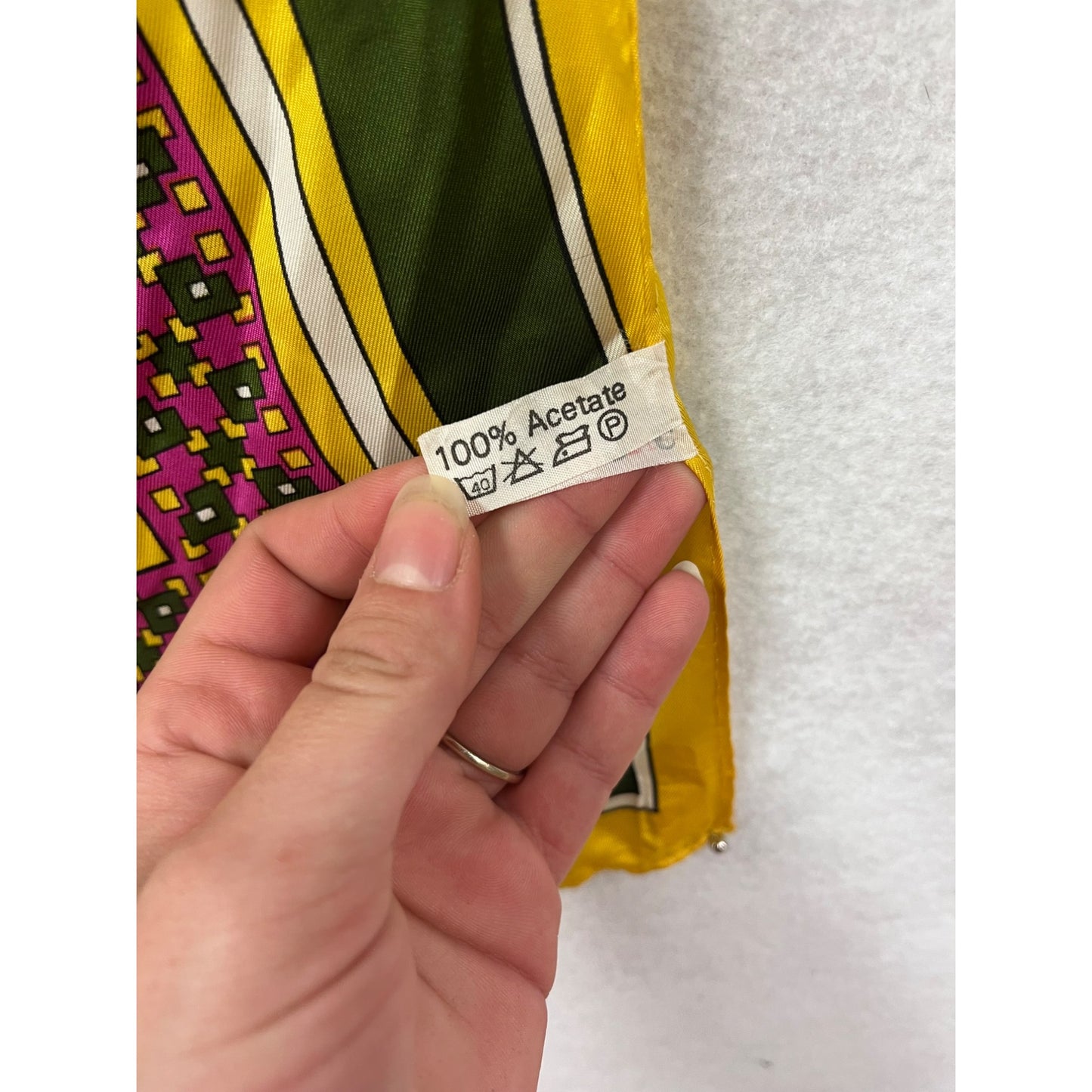 Women’s Vintage Jago Holland Scarf #6027