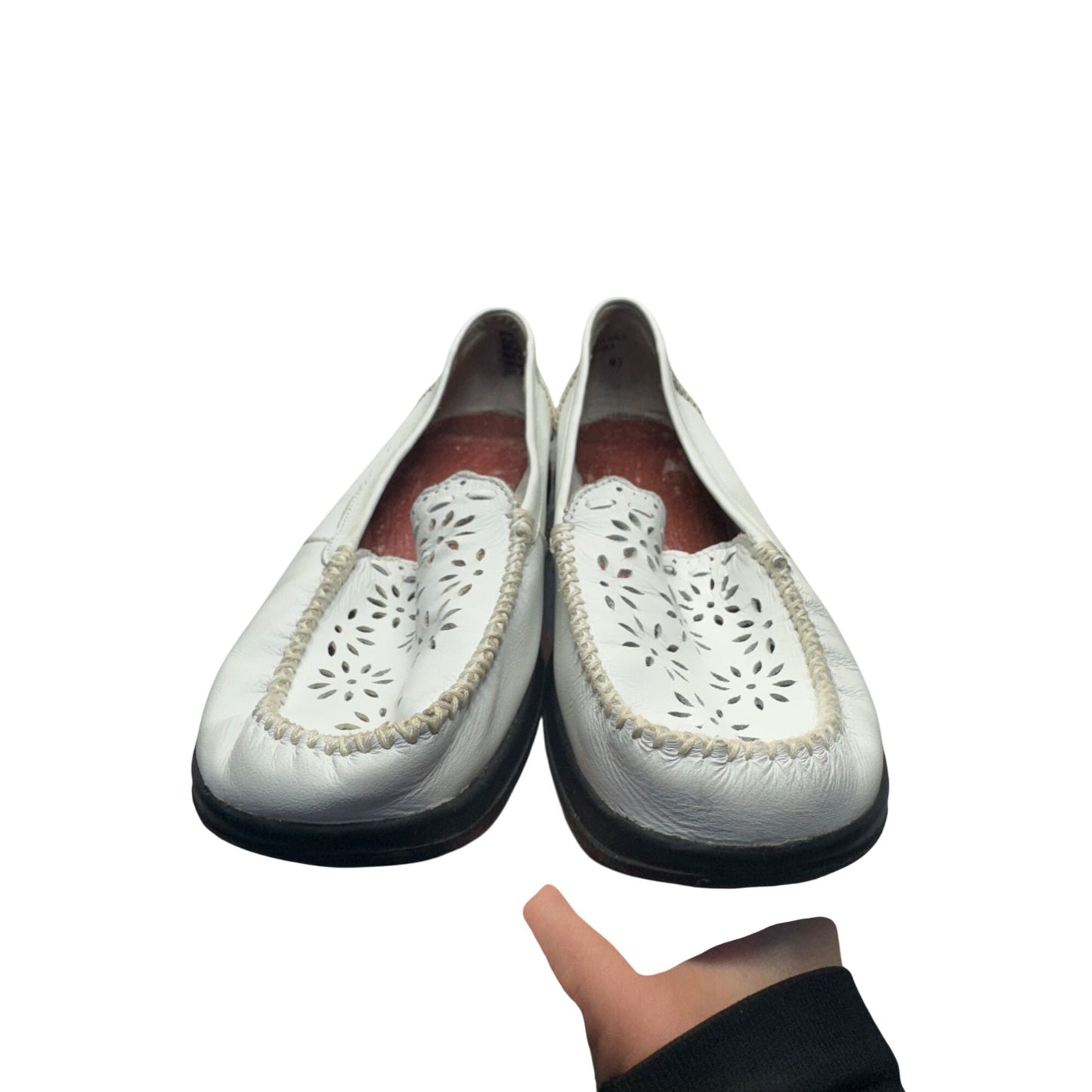 White Leather Loafers W/ Decorative Cutouts Size 7 #9474