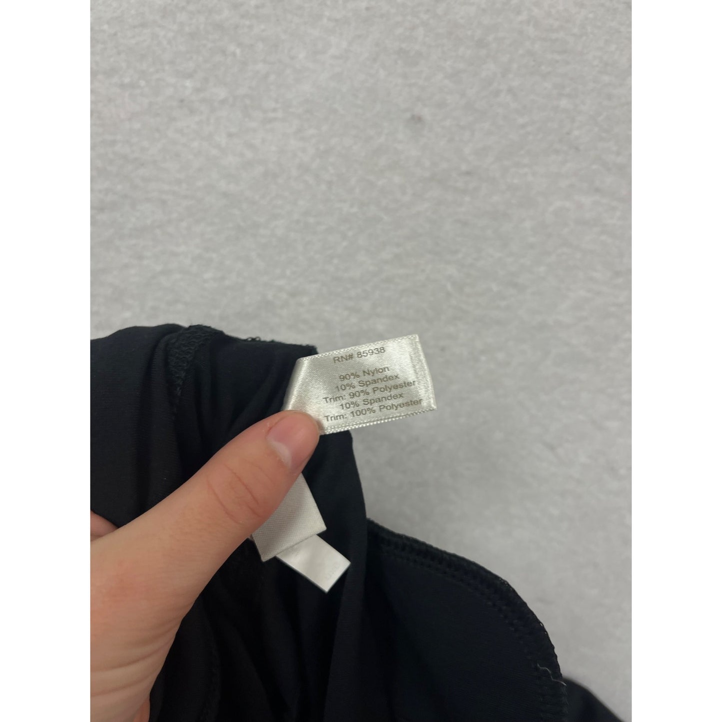 Boston Proper Sport Black Capri Pants Size S #125C