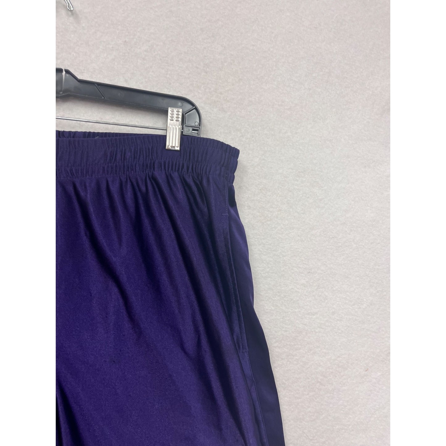 Los Angeles Lakers NBA Purple Basketball Shorts Size L #8813