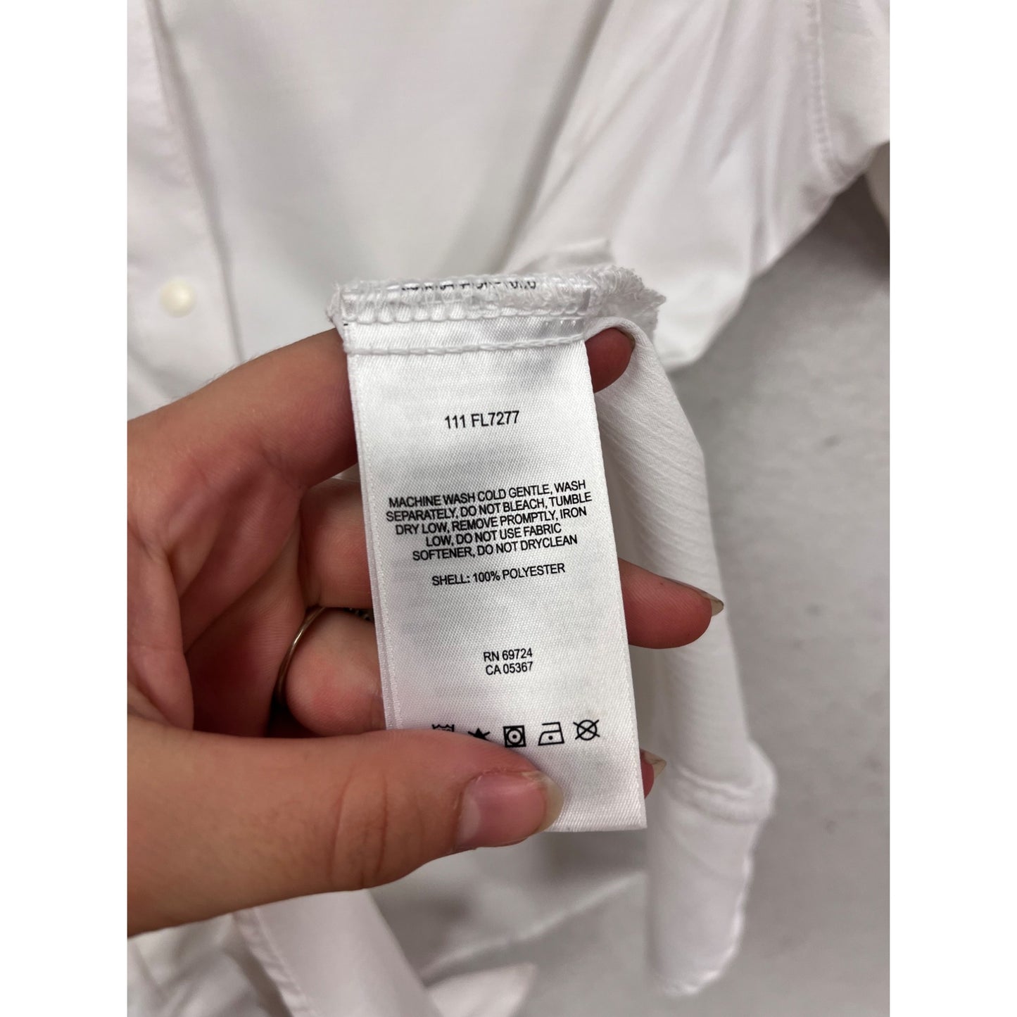 Columbia White Short Sleeve Button-Down Fishing Shirt L #655A