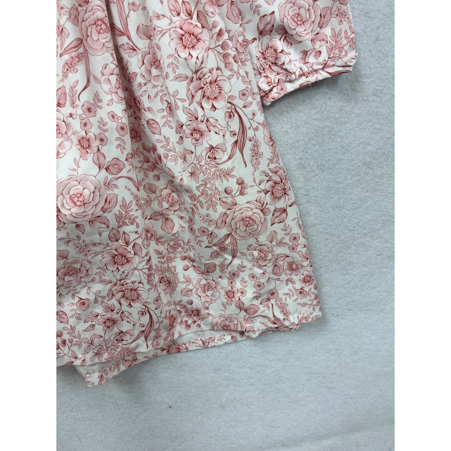 Floral Long-Sleeve Smocked Dress By Prettigirl Size 6 #8936