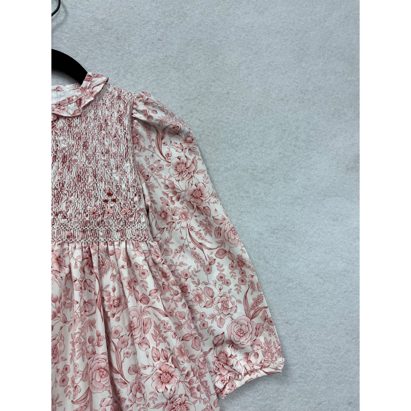 Floral Long-Sleeve Smocked Dress By Prettigirl Size 6 #8936