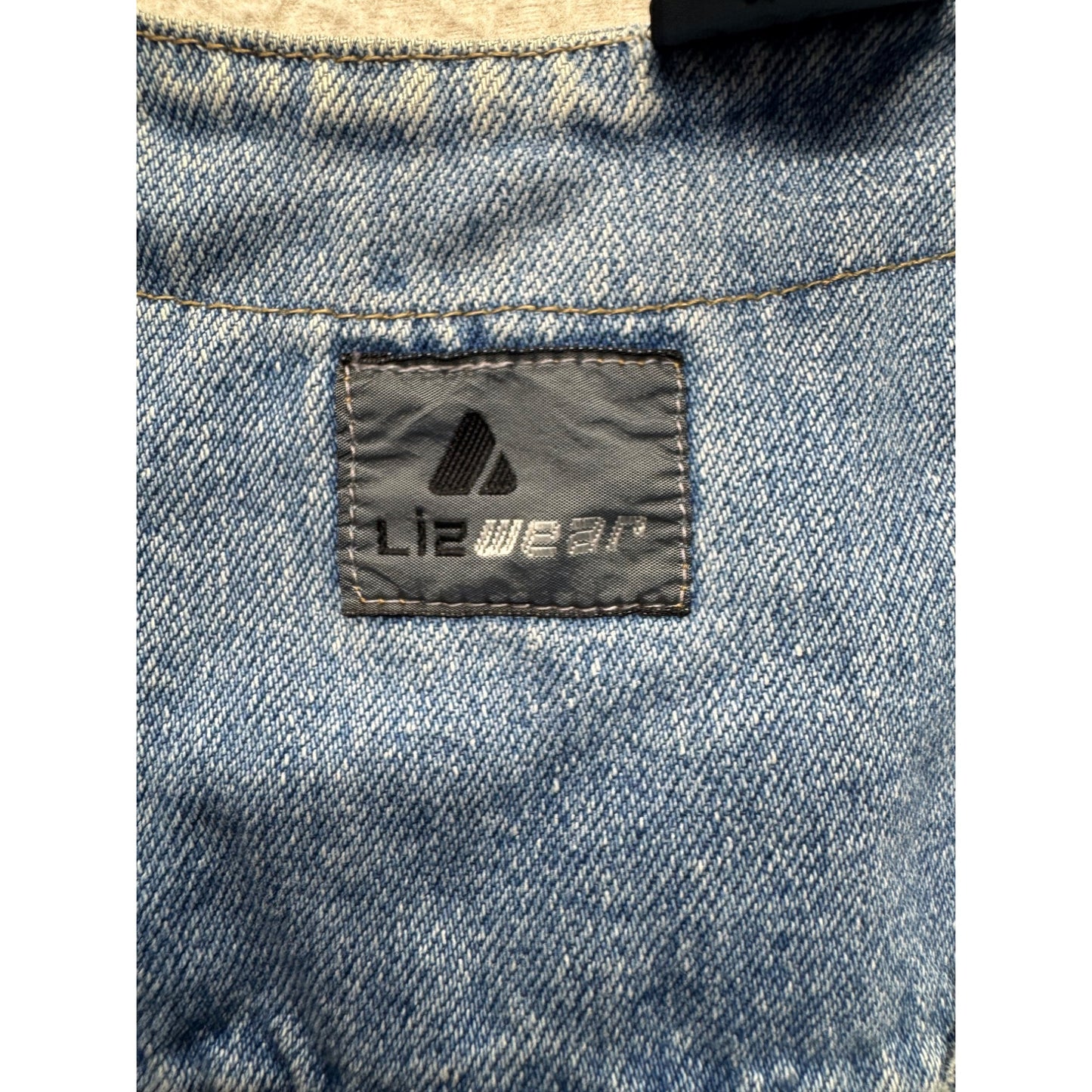 Lizwear Denim Vest With Button Closure & Pockets Size S #9554