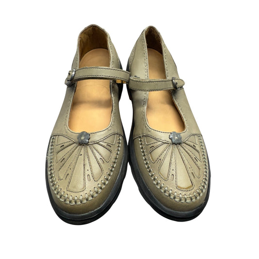 Dr. Comfort Mary Jane Leather Shoes Size 8.5 Beige #9019