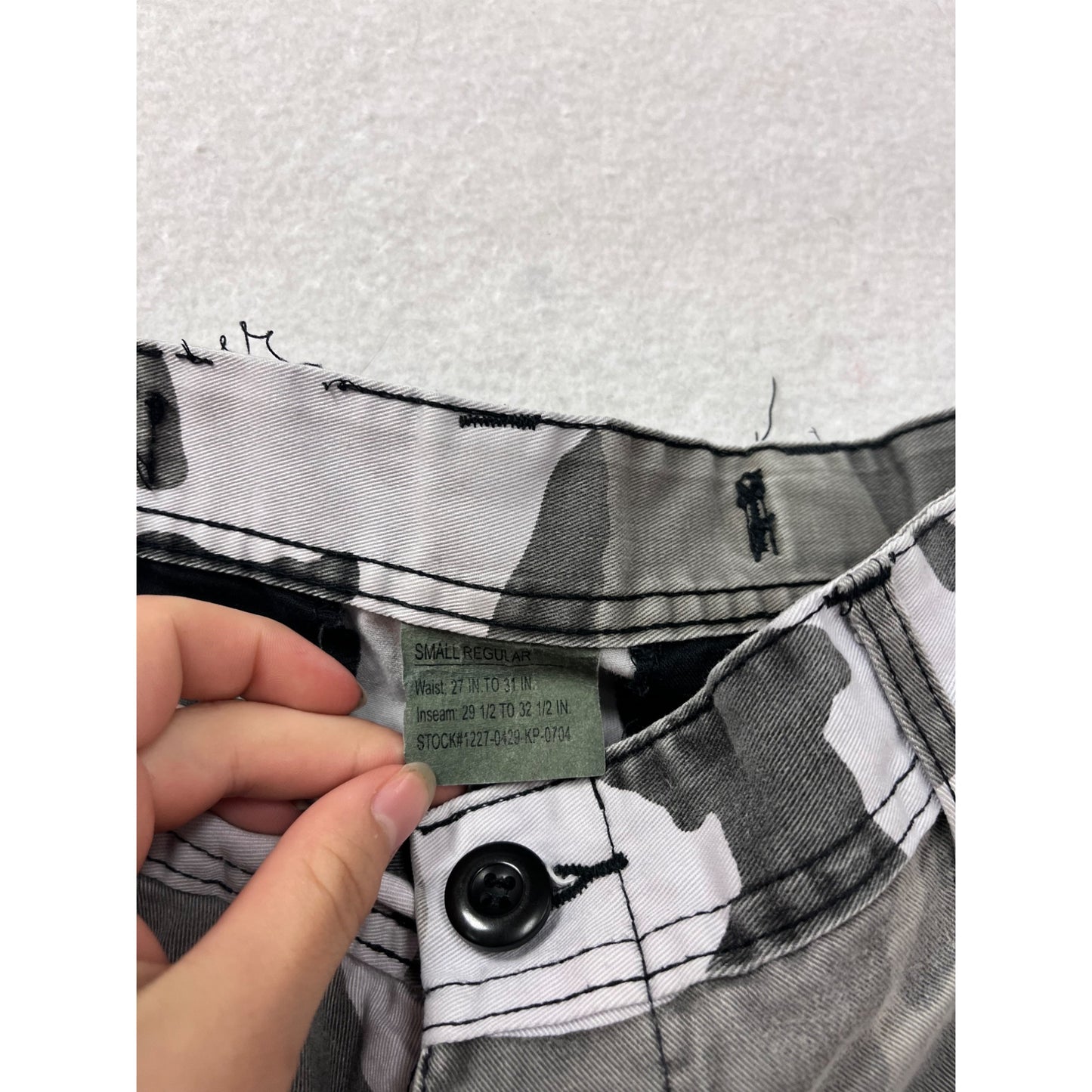 Mens Small Camo Cargo Pants Adjustable Waist Drawstring #8994