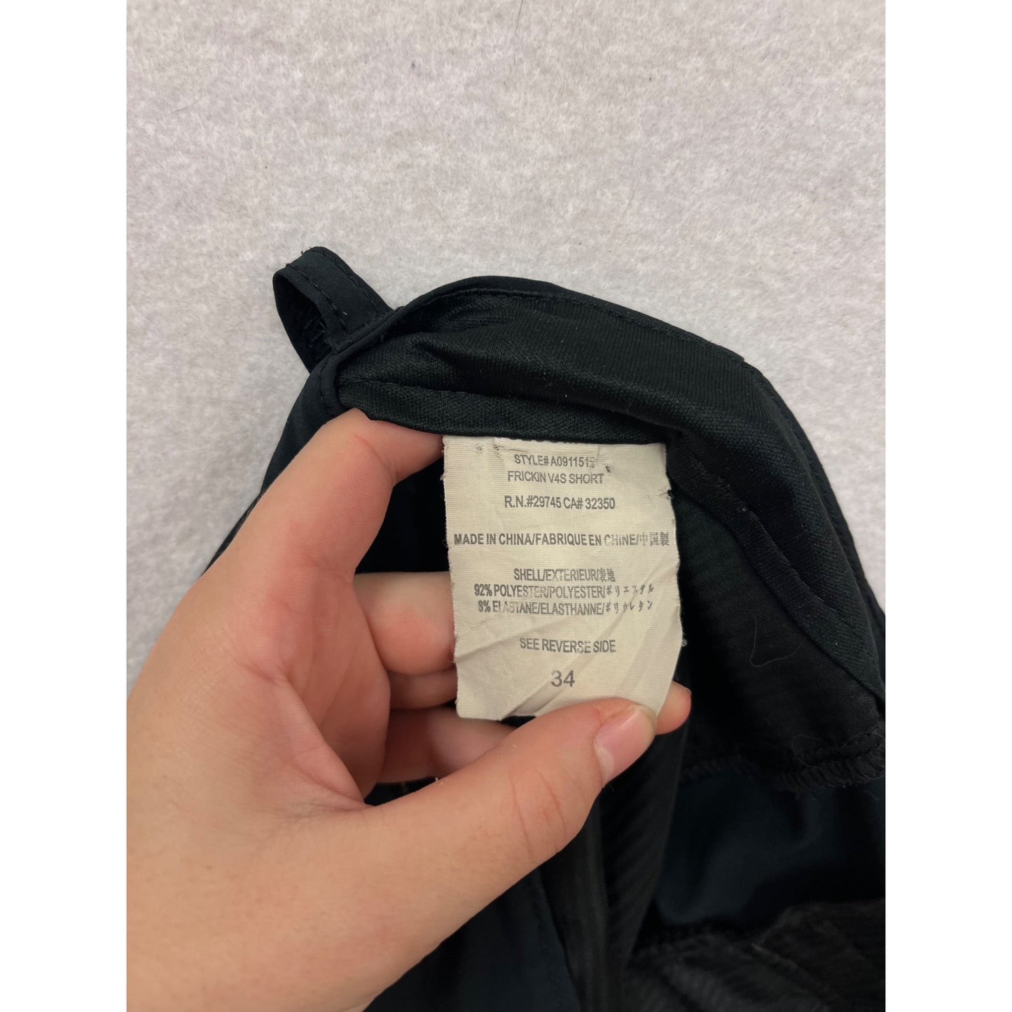Columbia Navy Shorts Size 34 #882A