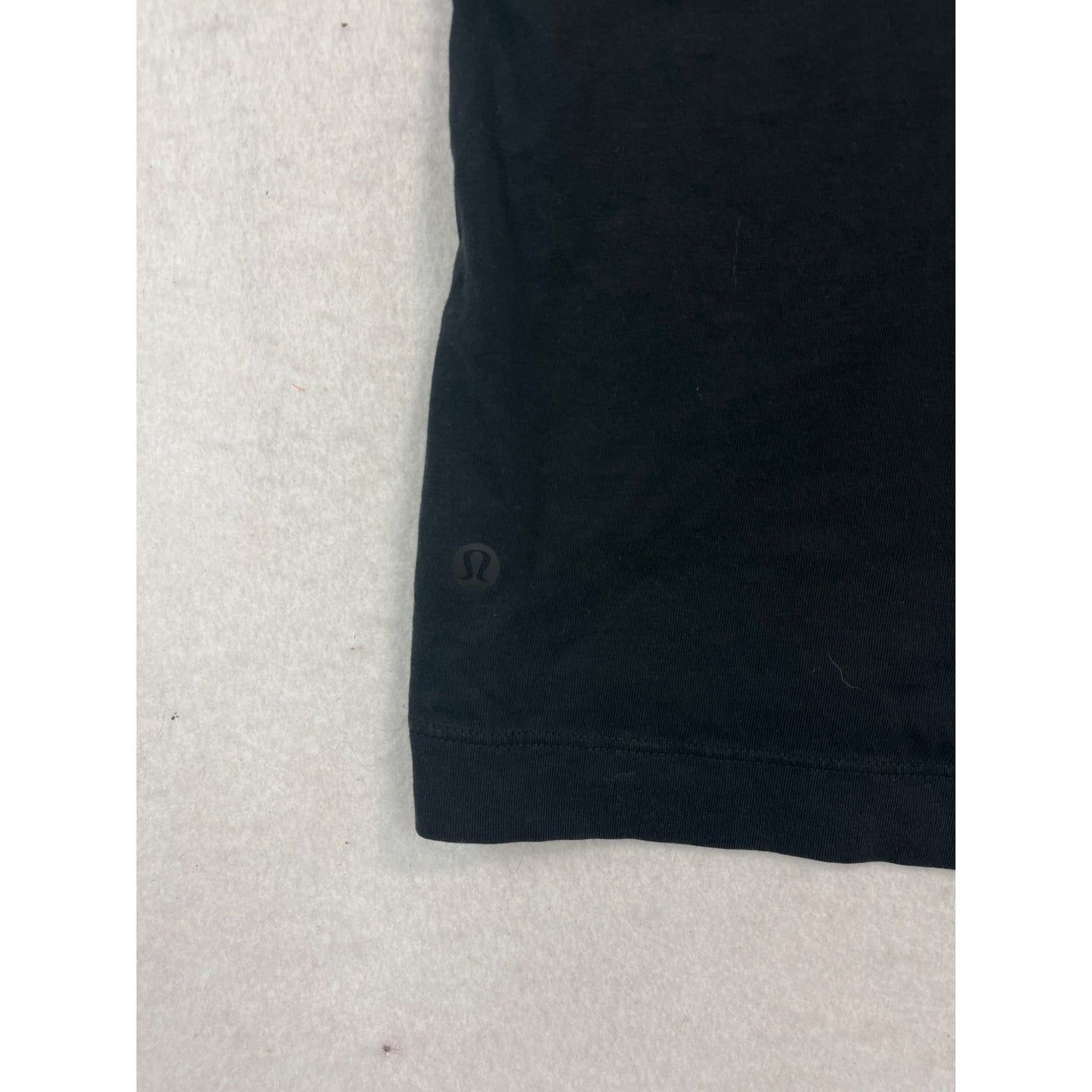 Men’s Oversized lululemon athletic top