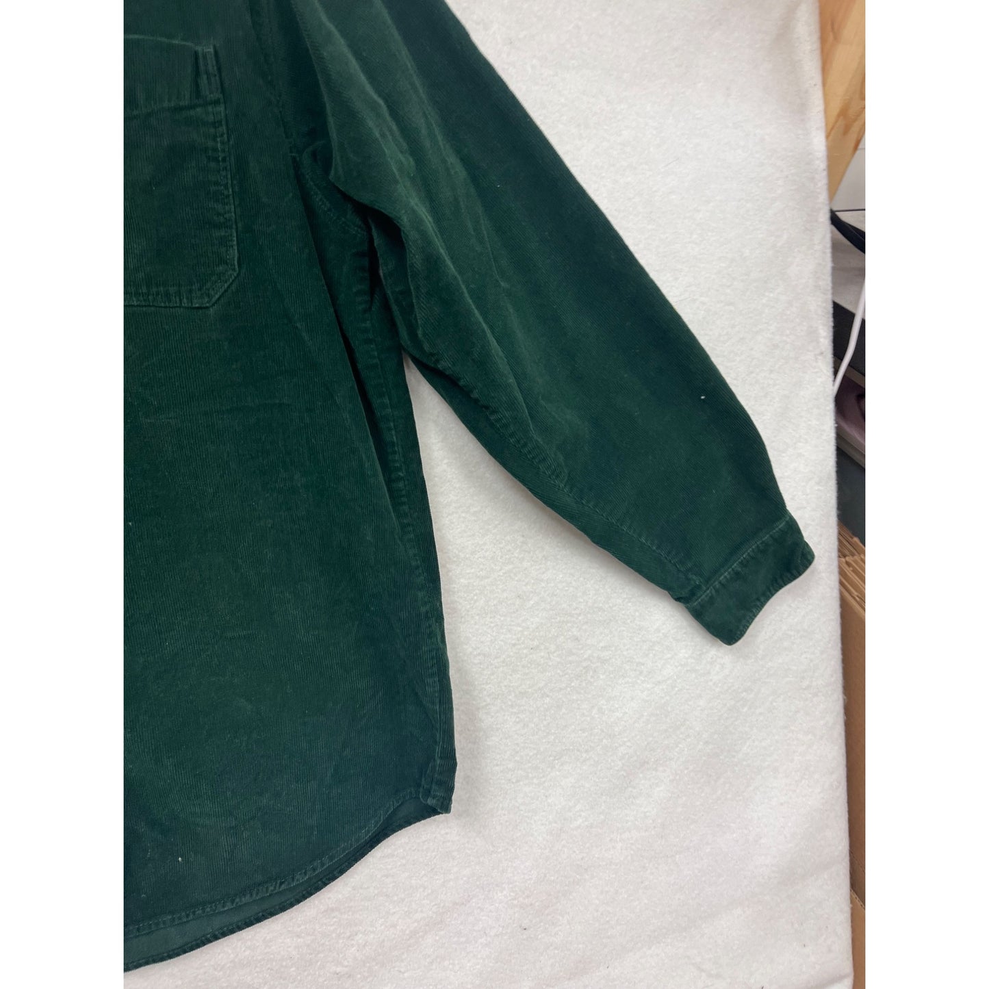 Columbia Dark Green Corduroy Shirt M #853A