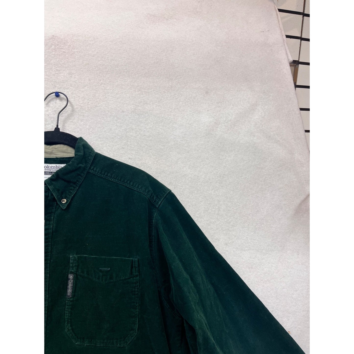 Columbia Dark Green Corduroy Shirt M #853A